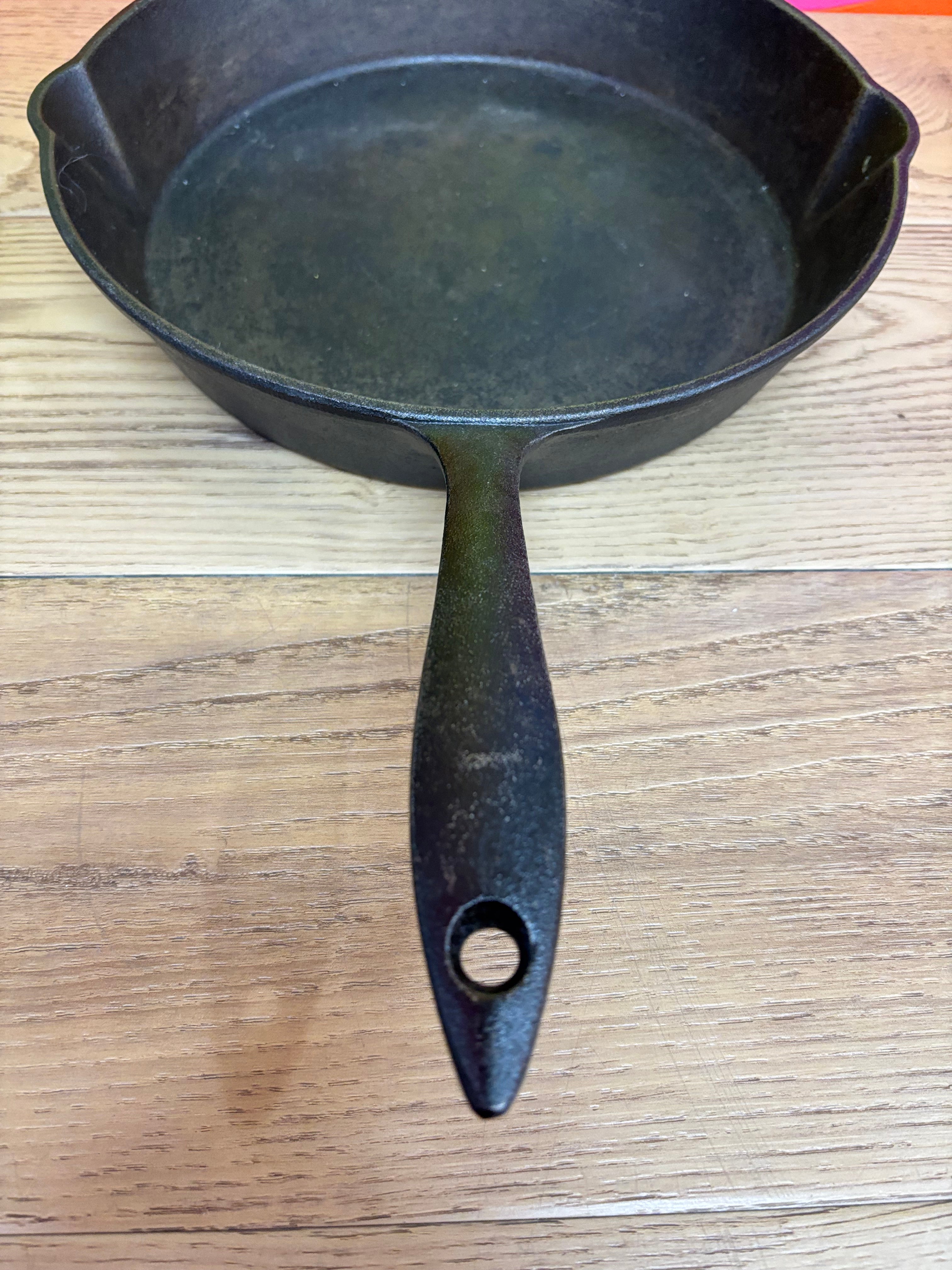 Lagostina Cast Iron Pan