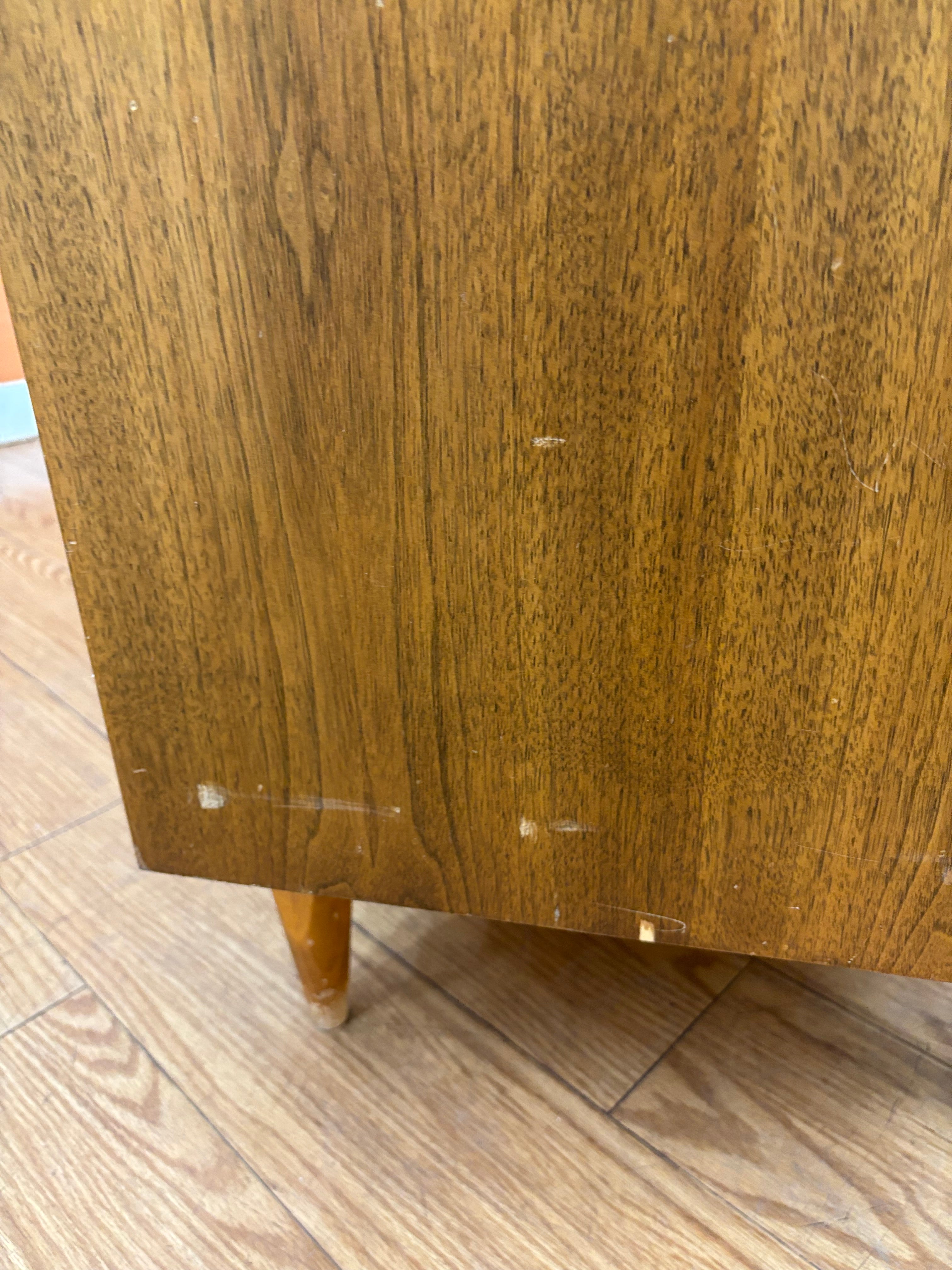 4 Drawer Wood Dresser