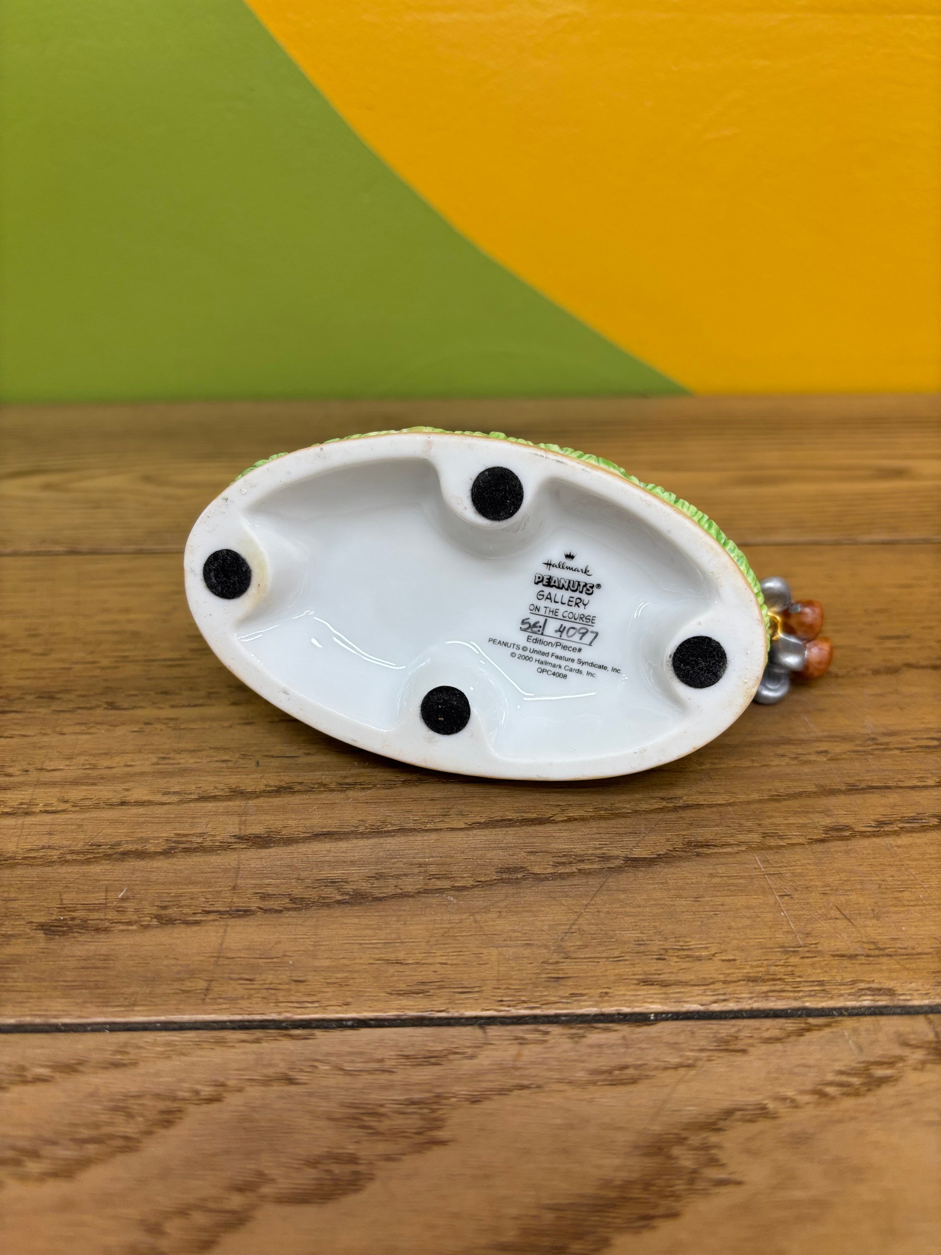 Peanuts “On the Course” Figurine