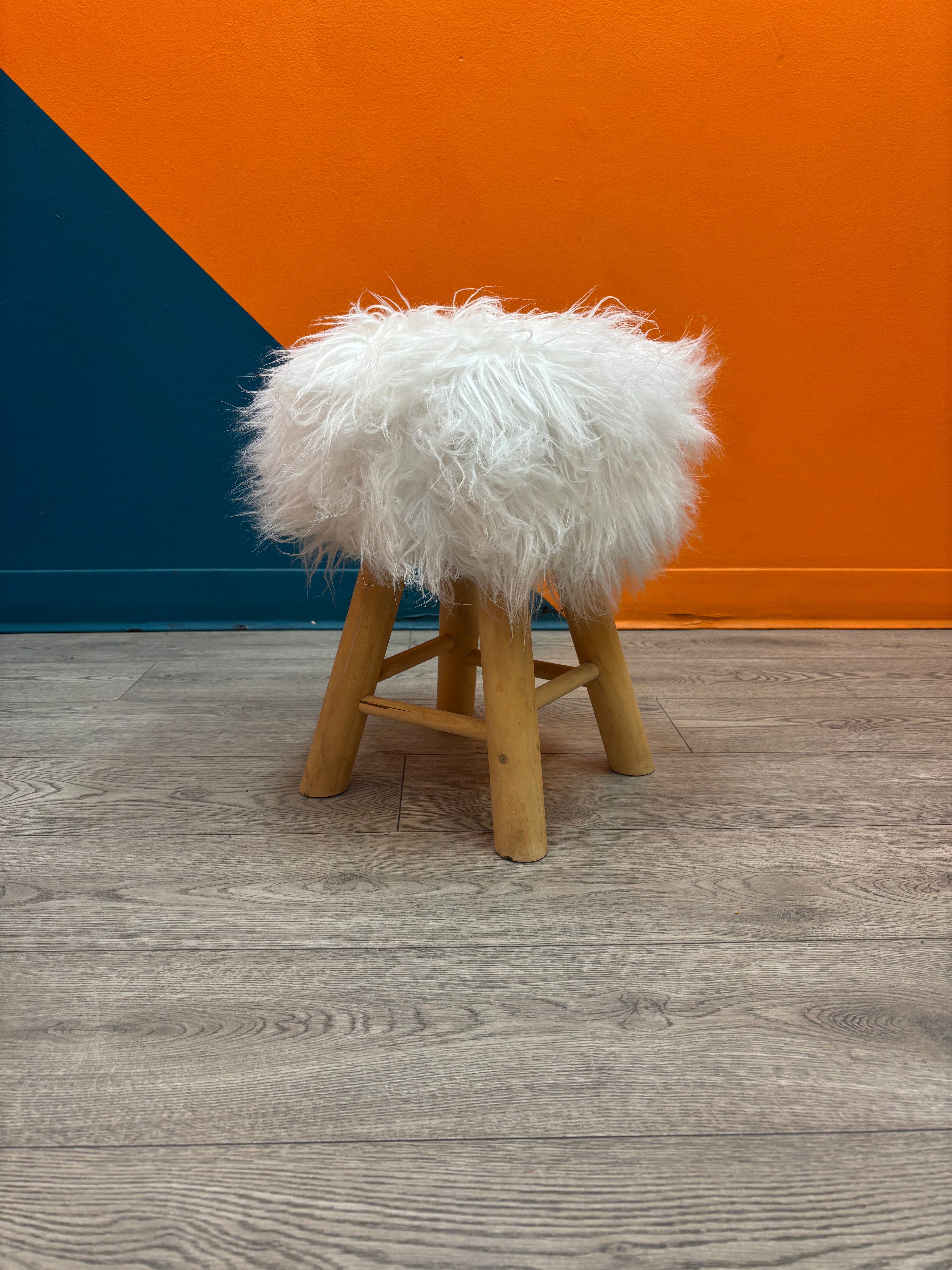 Fluffy Wood Stool