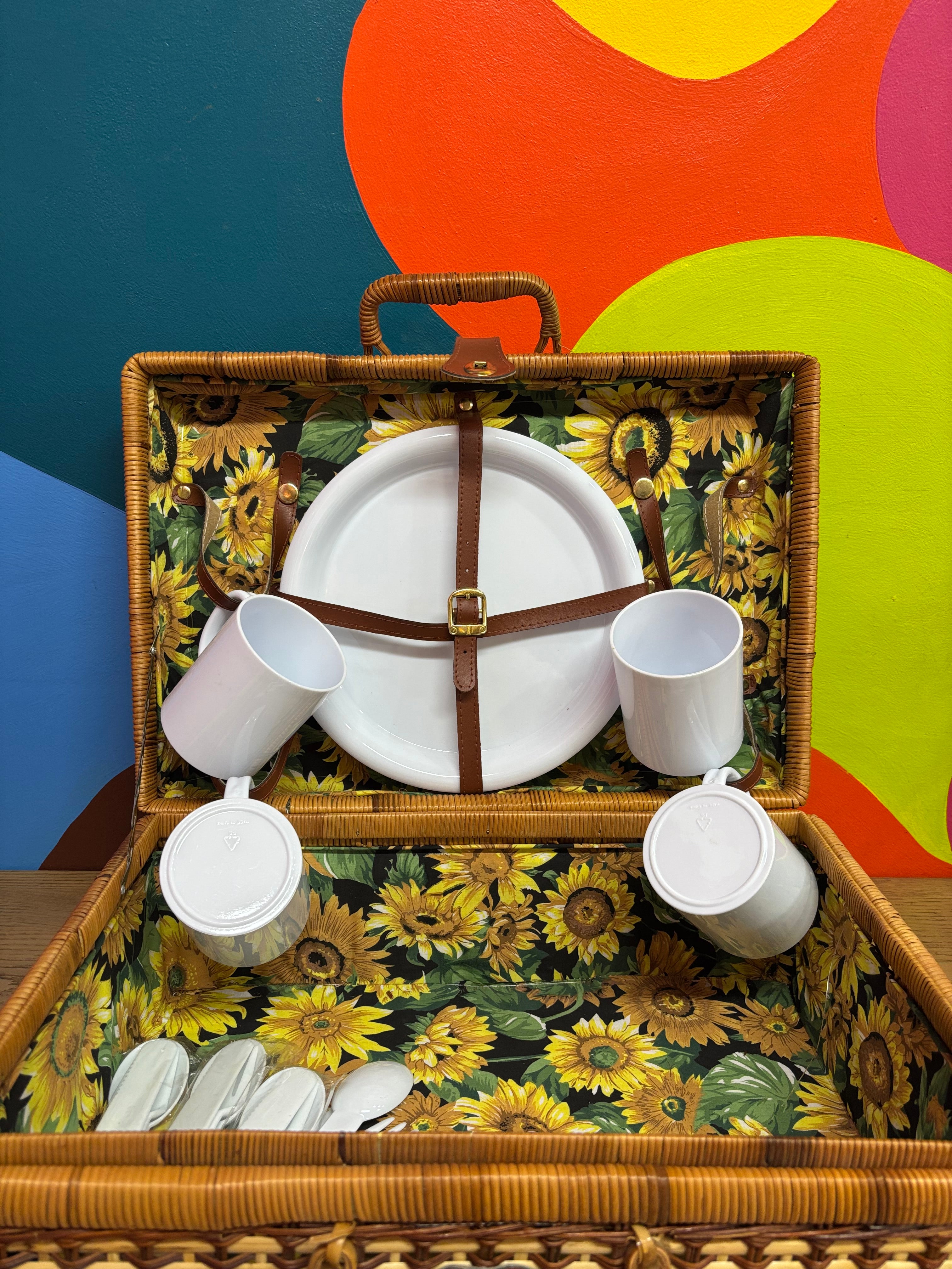 Wicker Picnic Basket Bundle