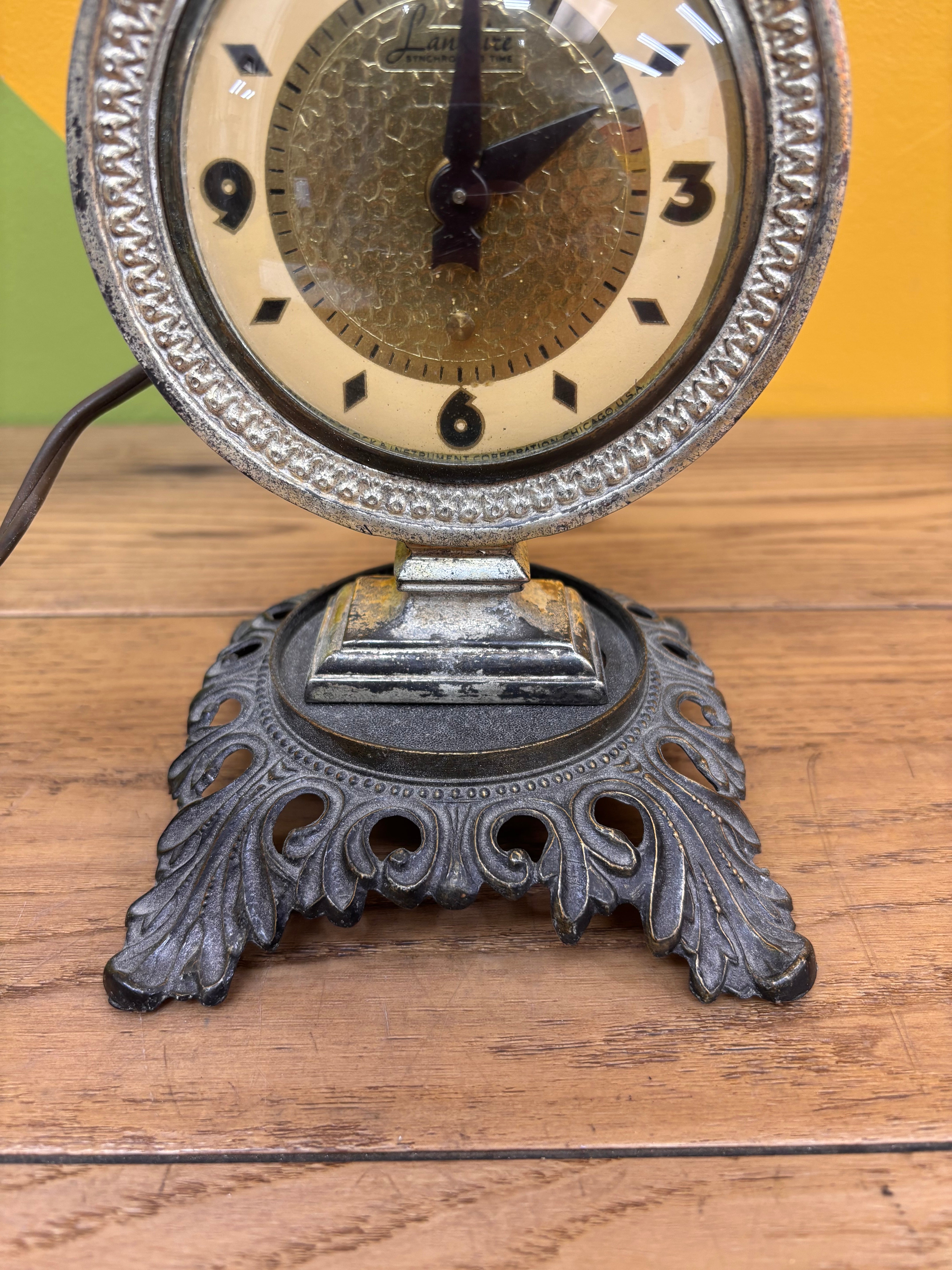 Electric Mantle Clock