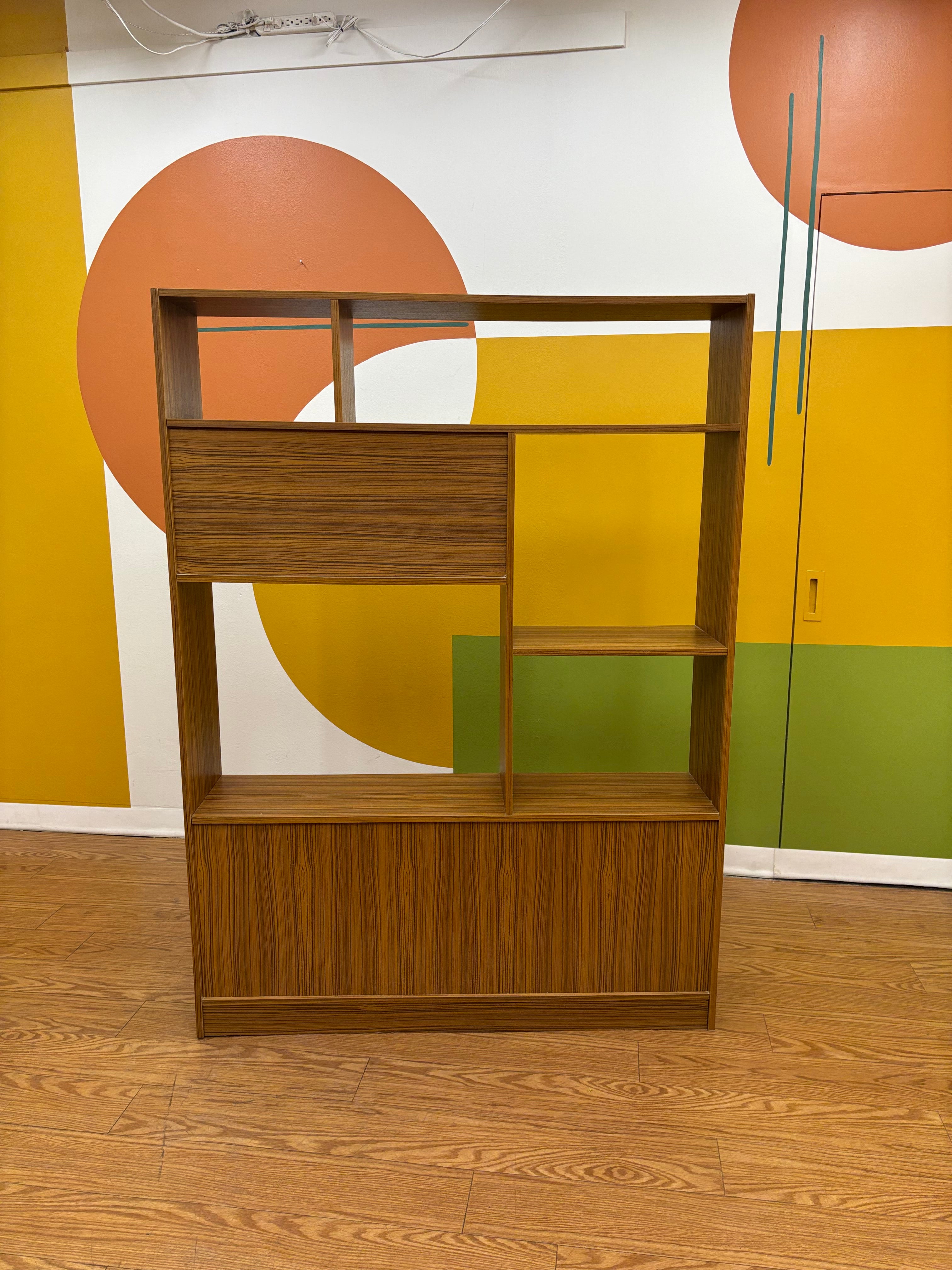 Shelving Unit