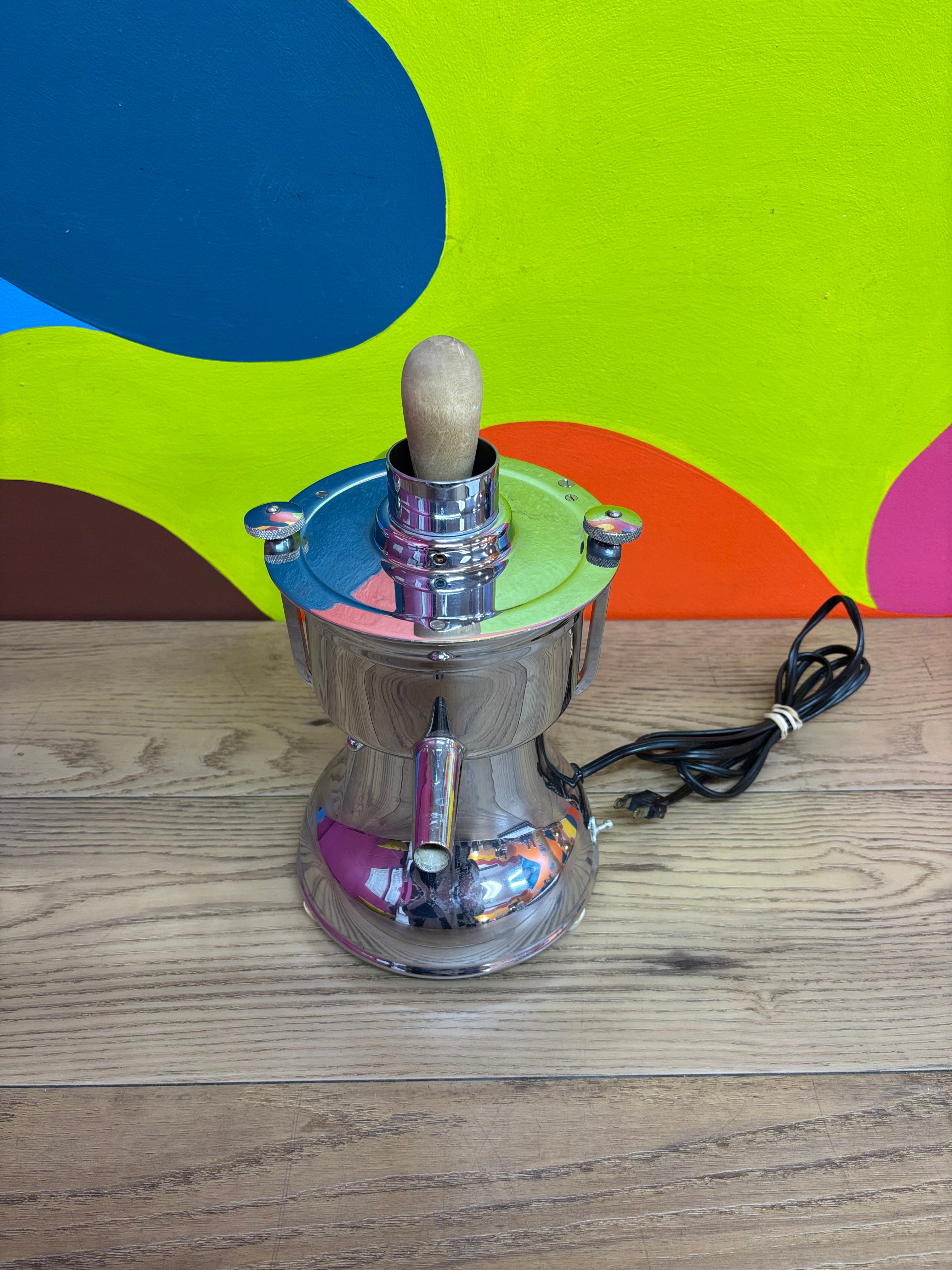 Series 4 Healthmaster Electric Juicer