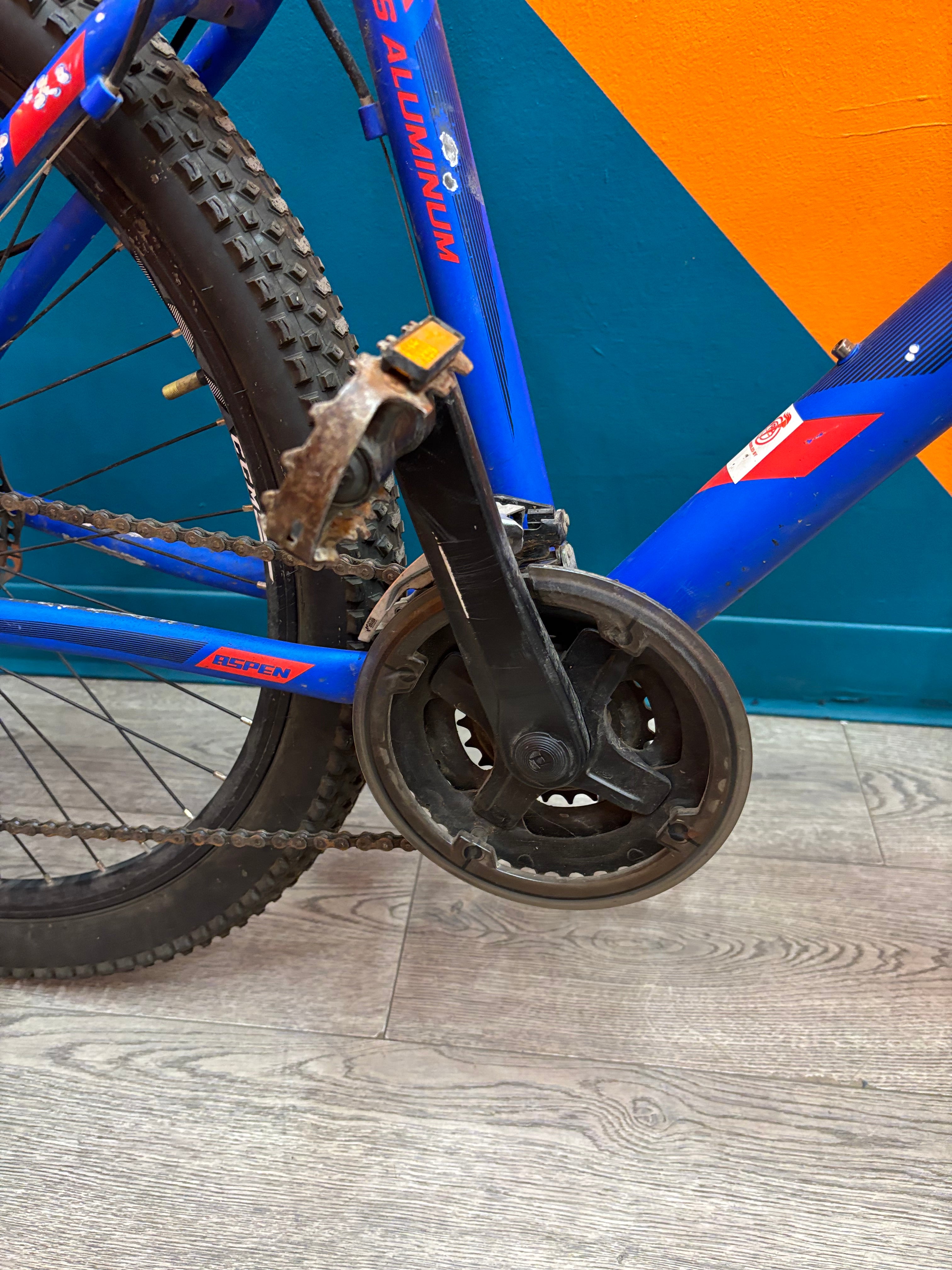 CCM Aspen Hardtail Mountain Bike