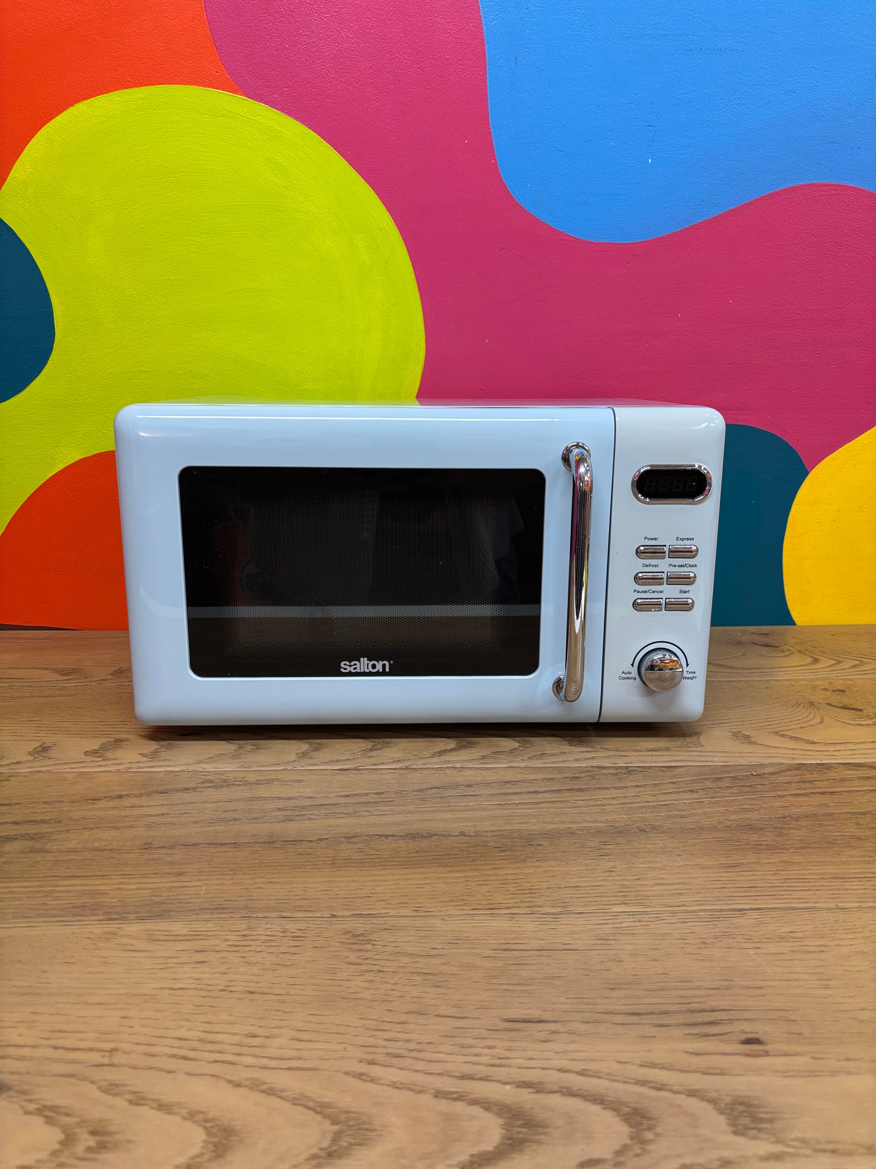 Light Blue Salton Microwave