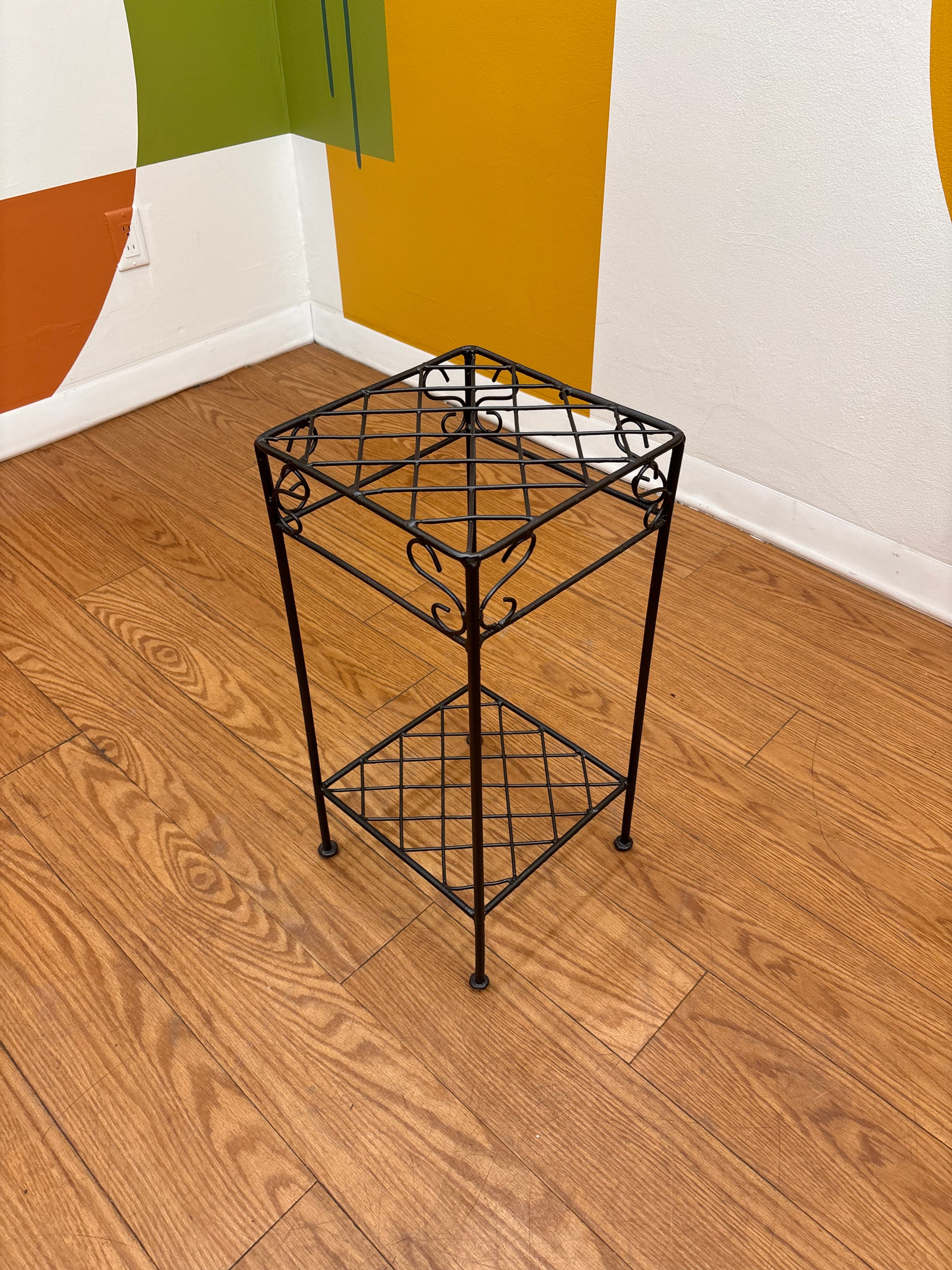 Metal Plant Stand