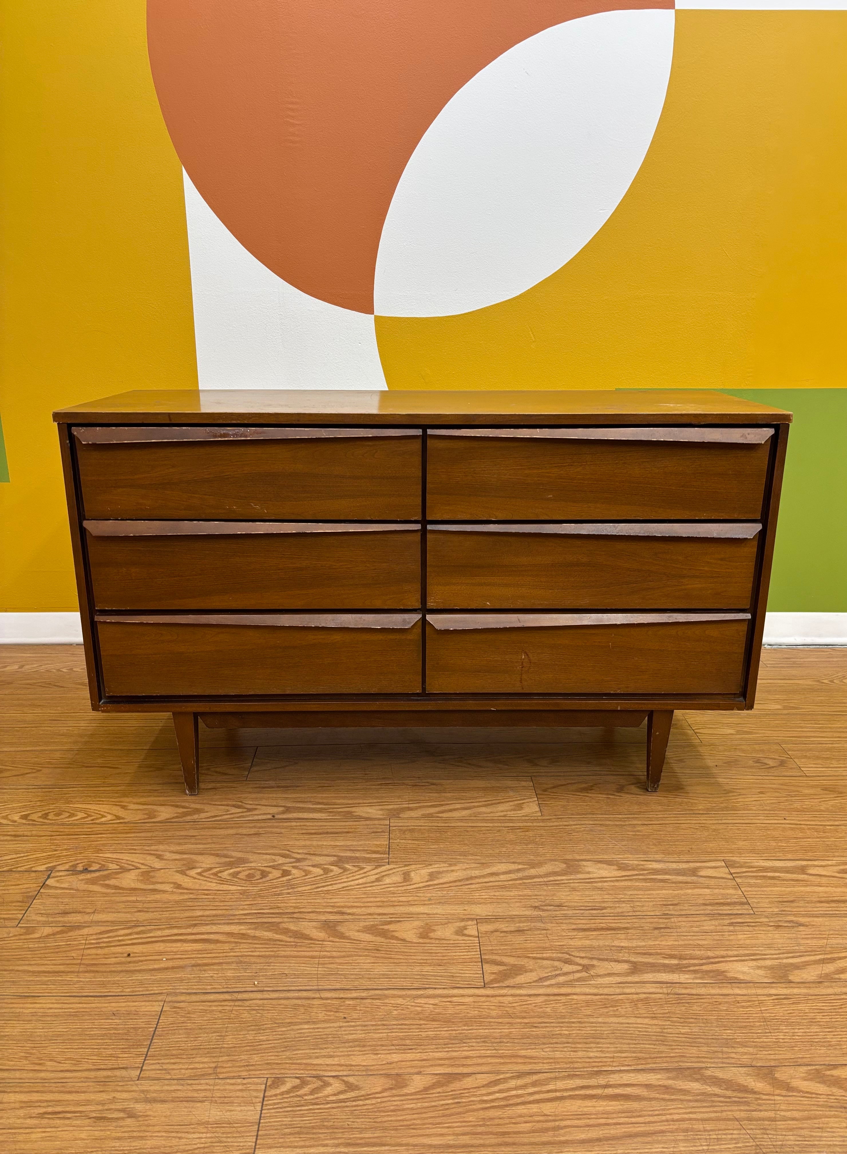 6 Drawer Dresser