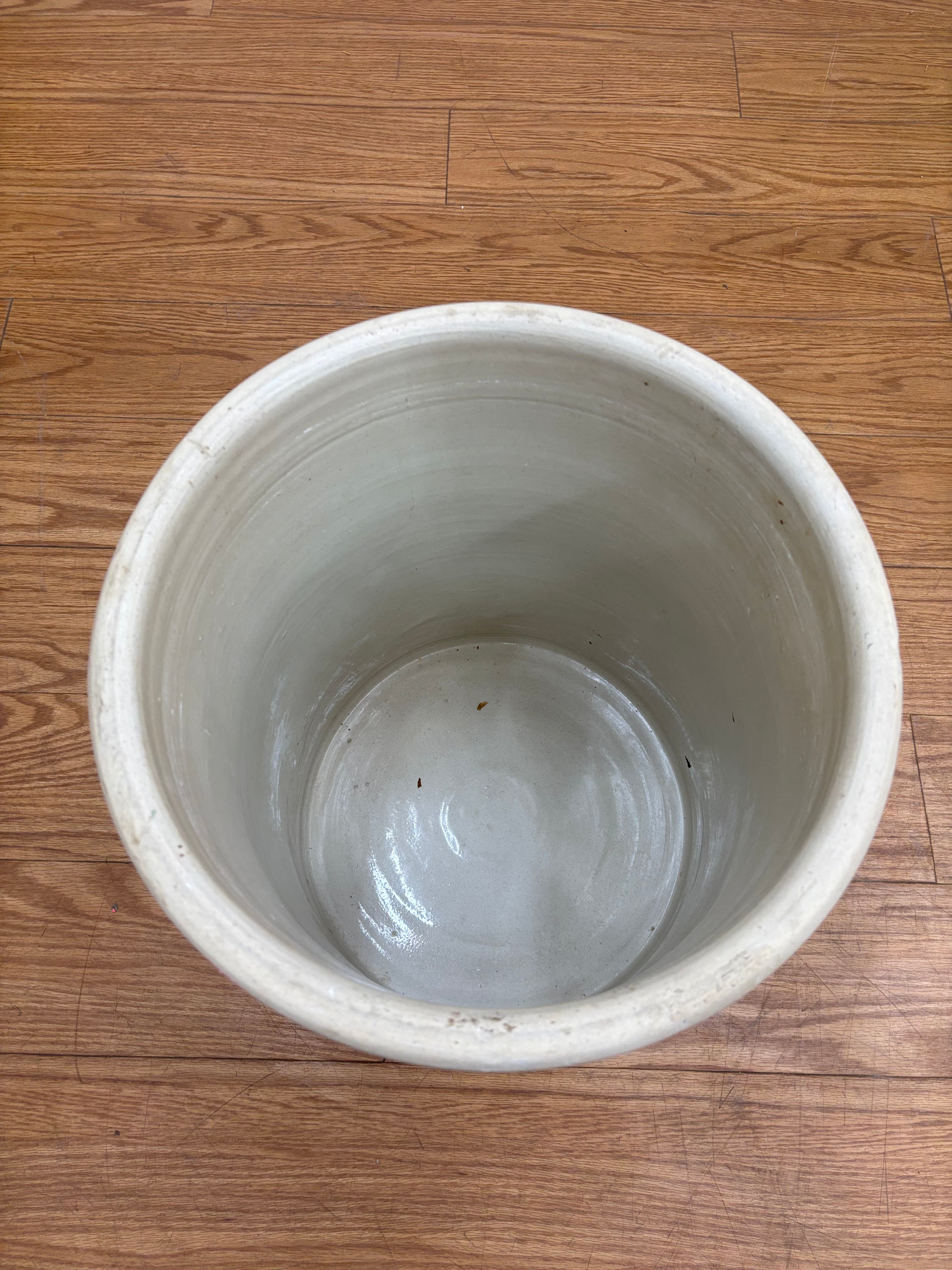 Medalta 8 Gallon Pottery Crock