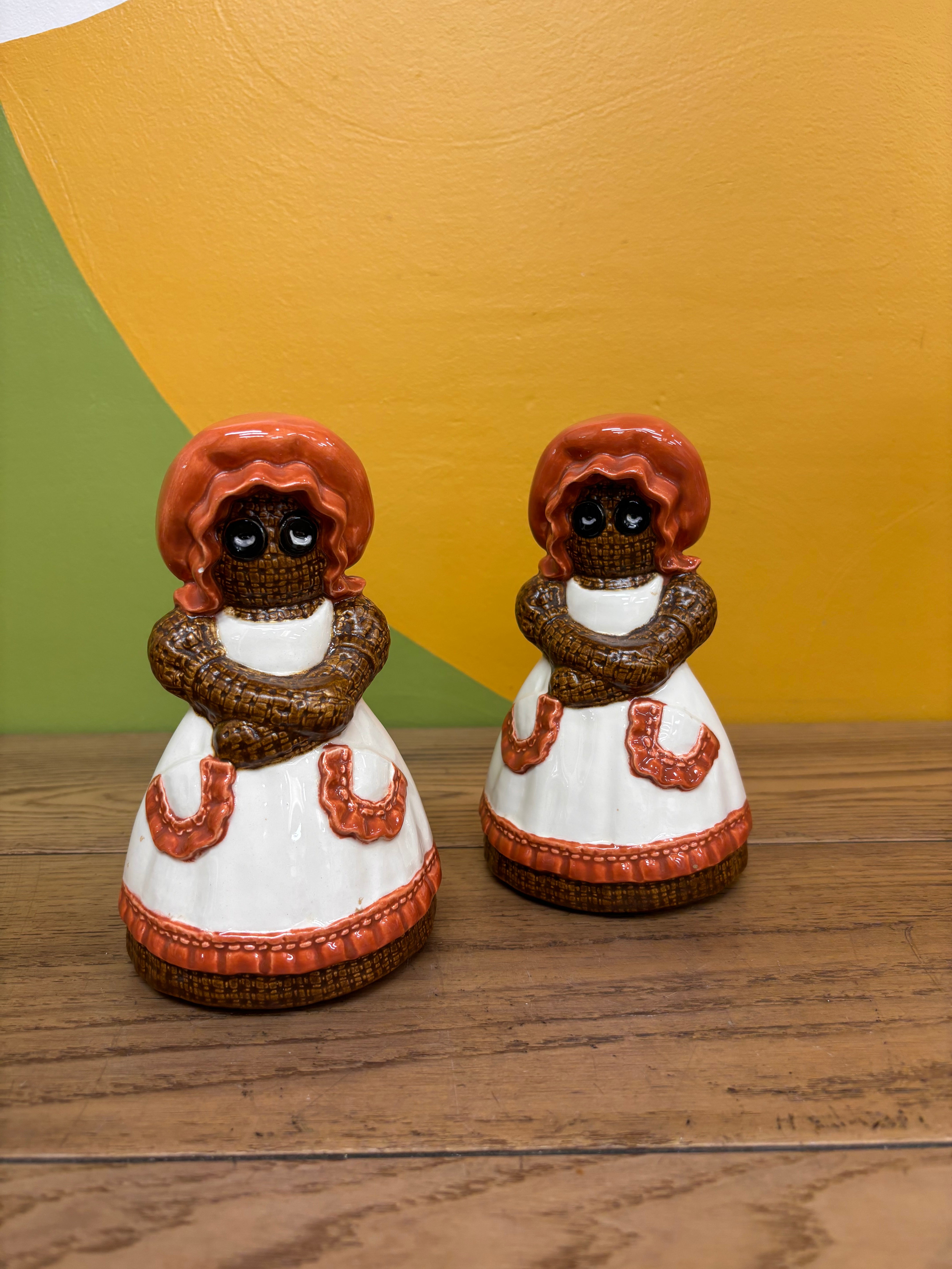 Ceramic Burlap Doll Kitchen Set