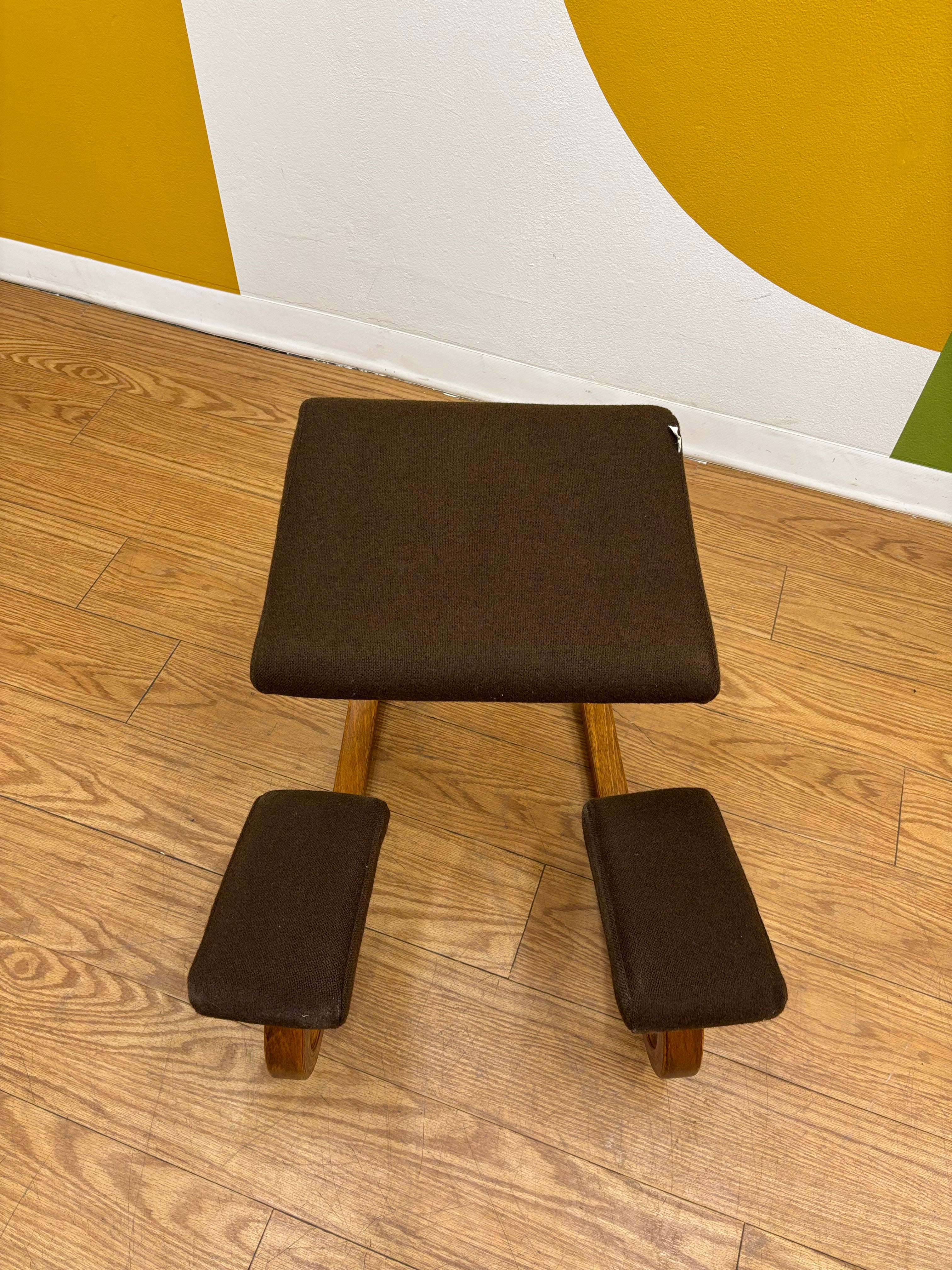 Rocking Kneeling Chair