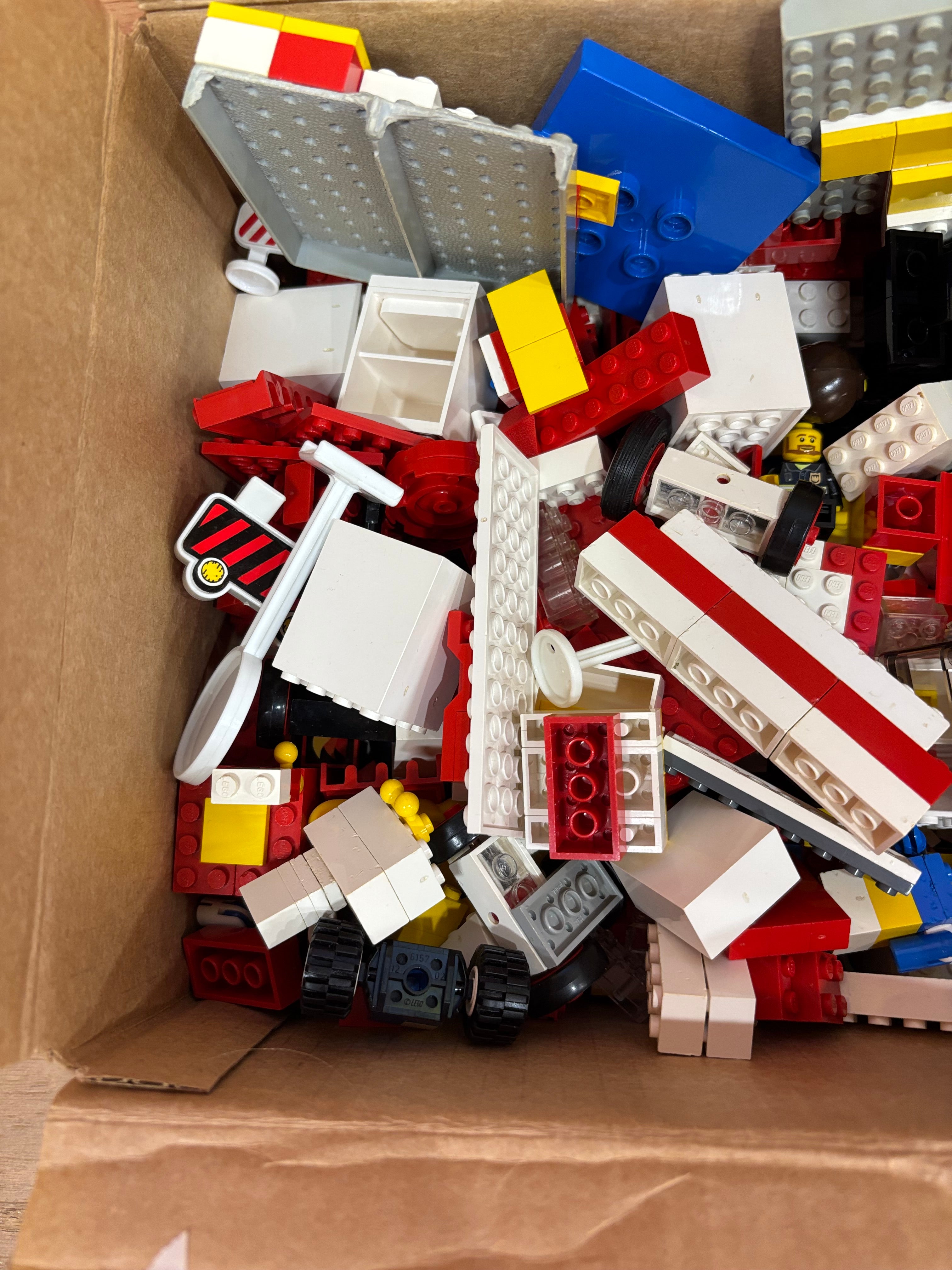 Box of Assorted Lego