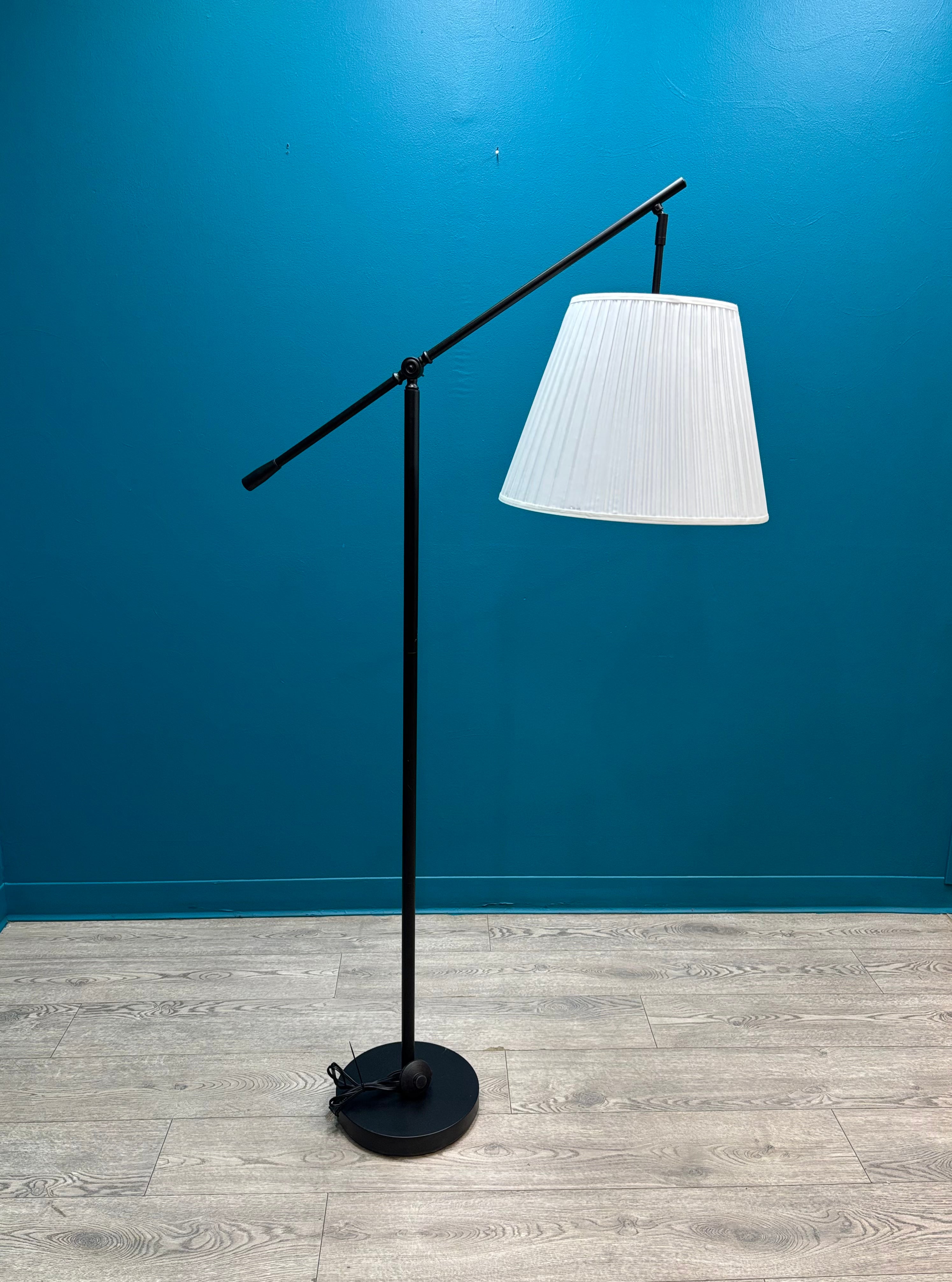 Black Floor Lamp