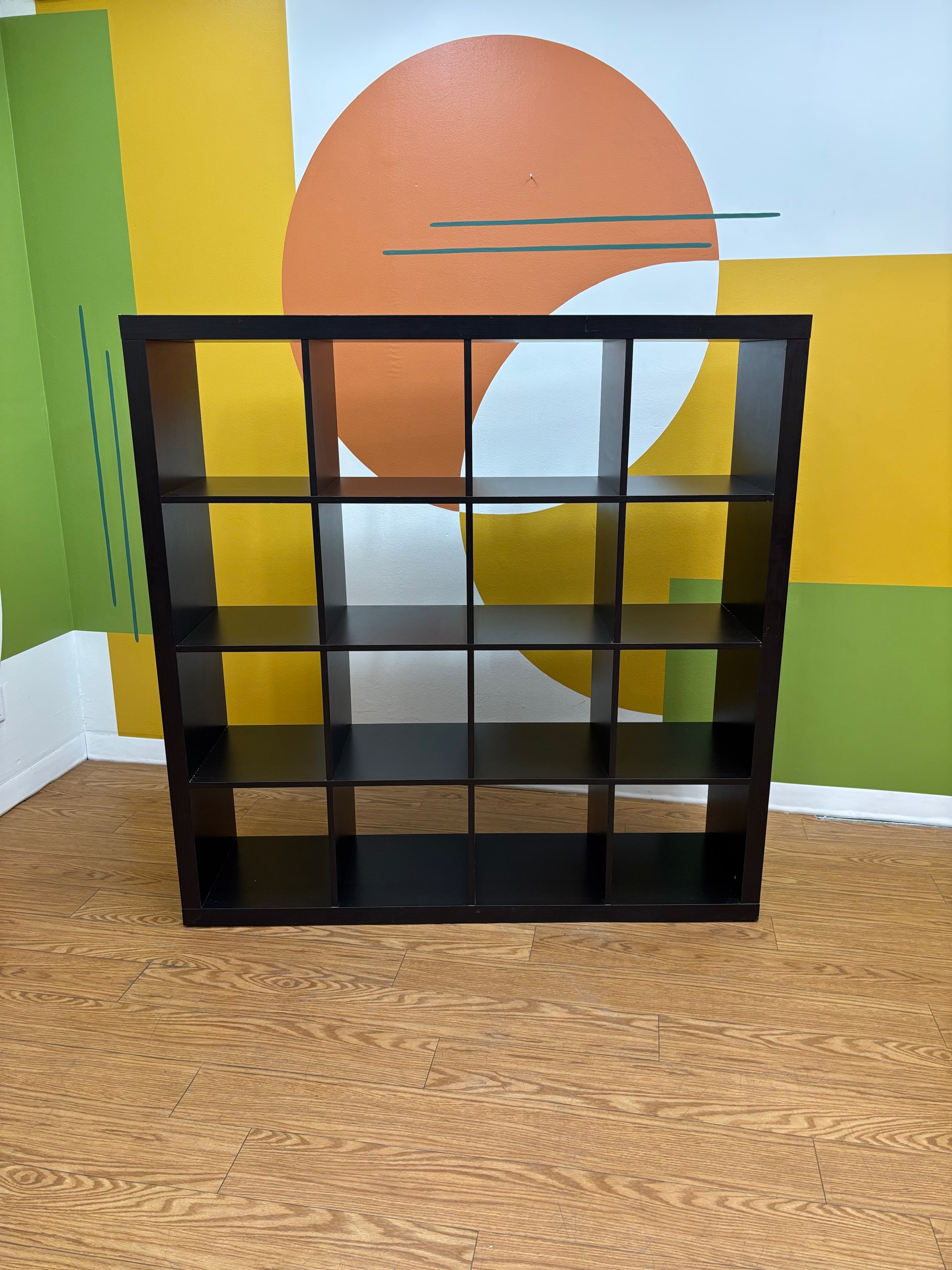 16 Cube Shelving Unit