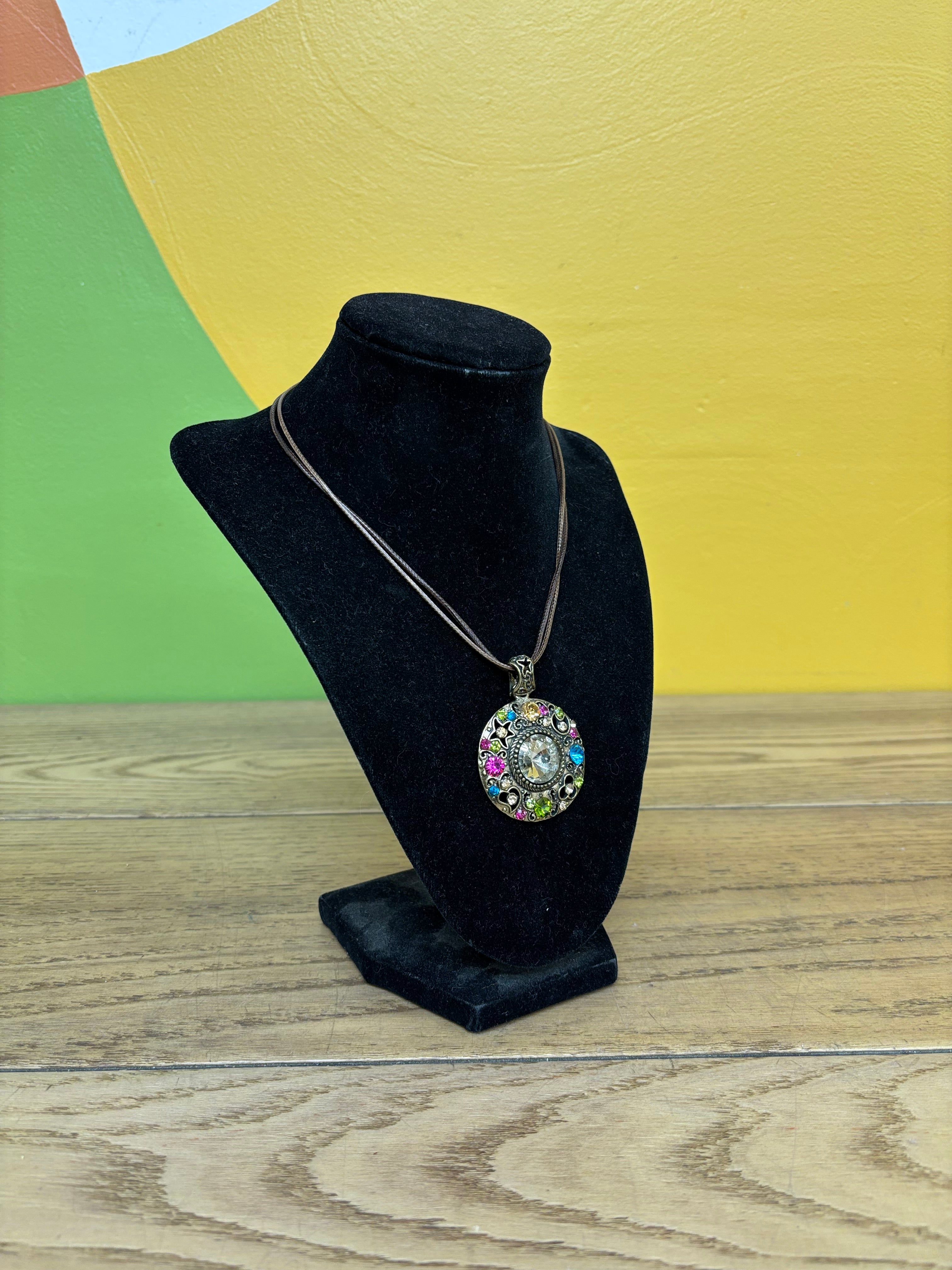 Round Pendant Necklace