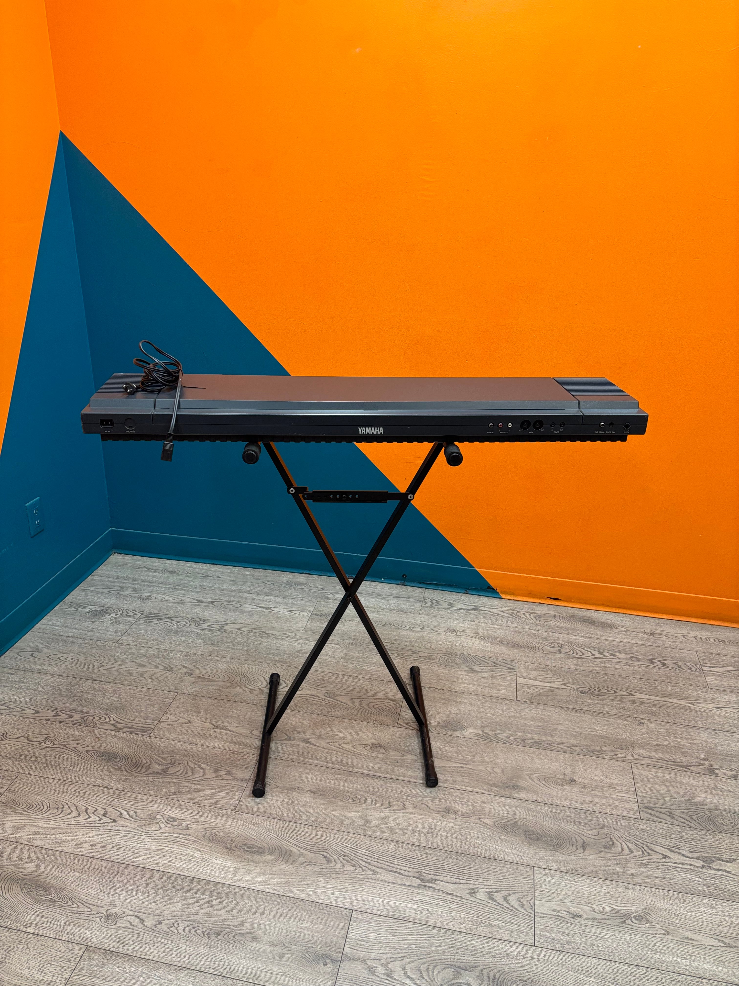 Yamaha PS-6100 Electronic Keyboard & Stand