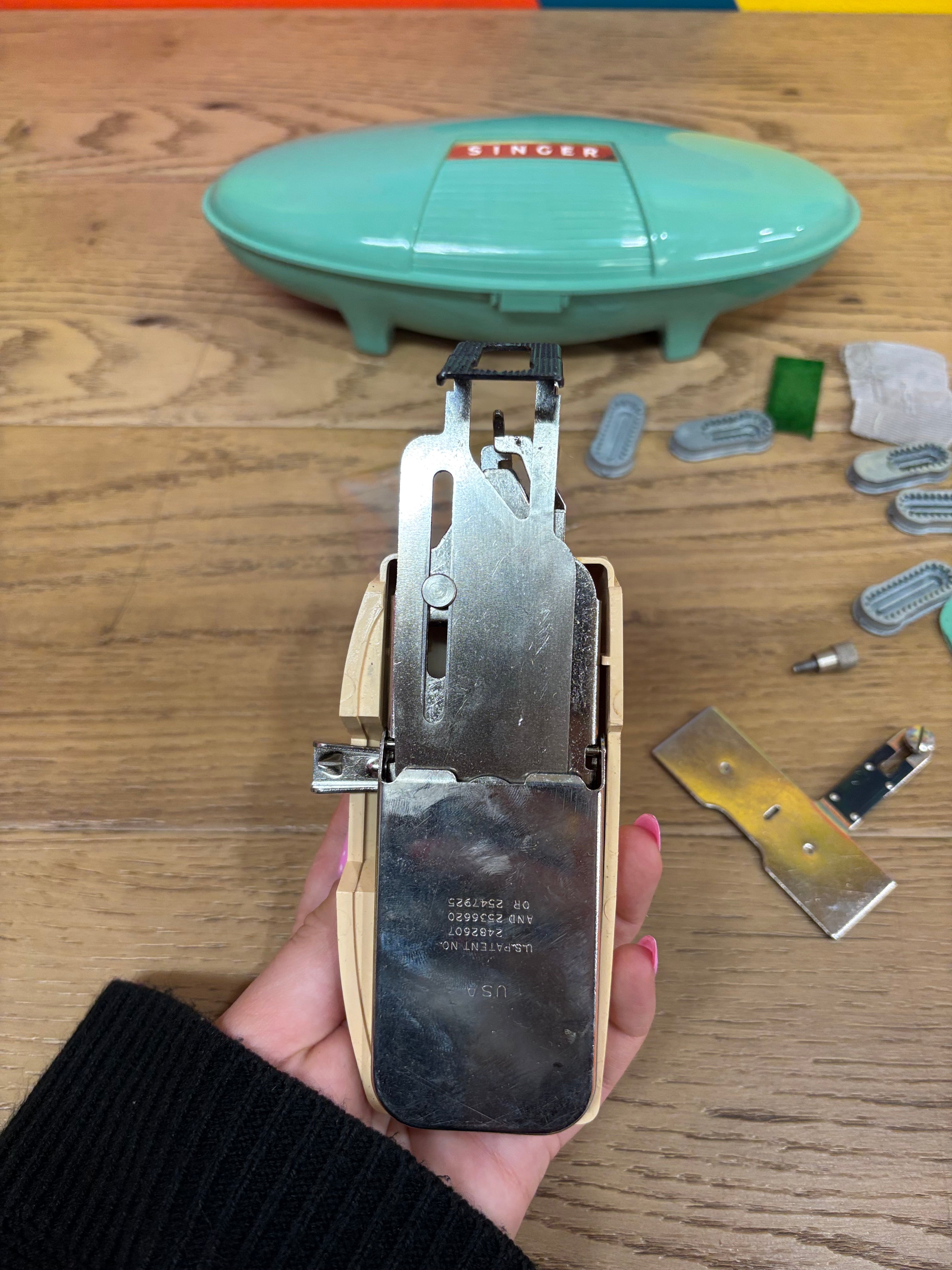 Singer Buttonholer in Case