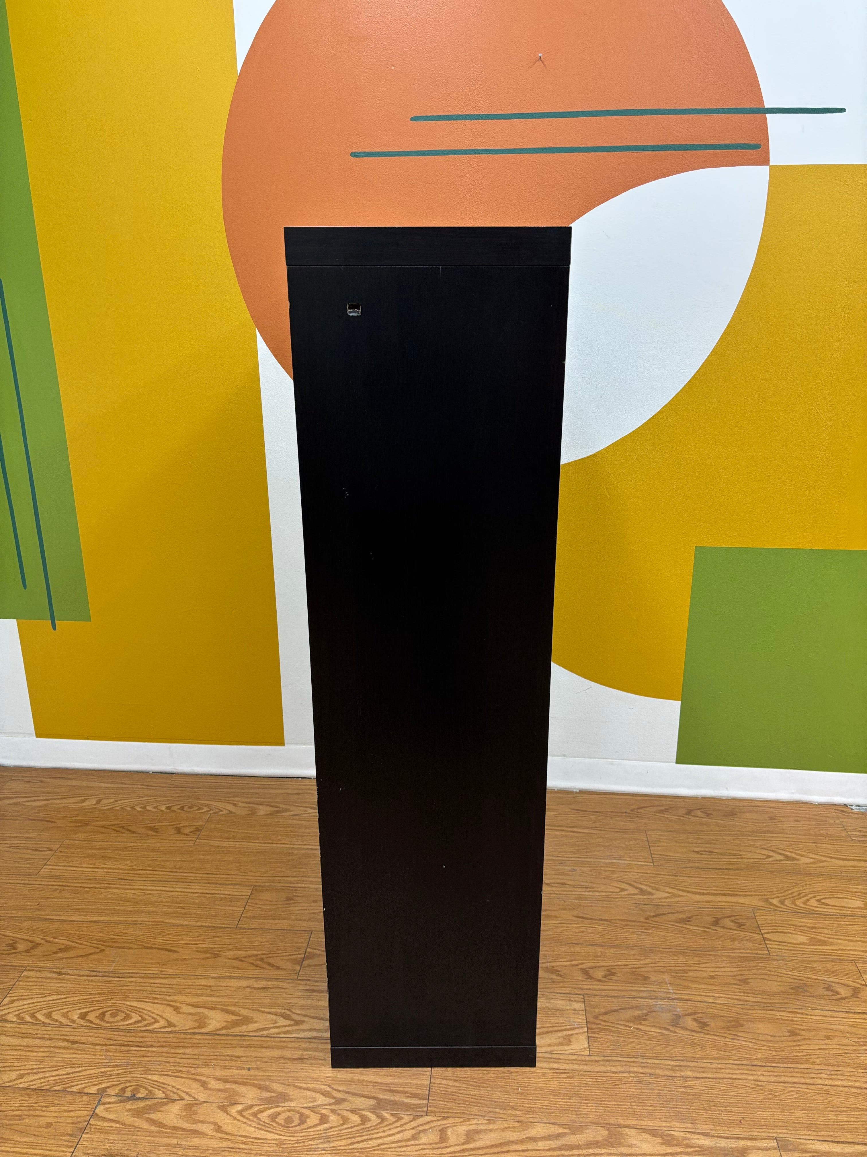8 Cube Shelf