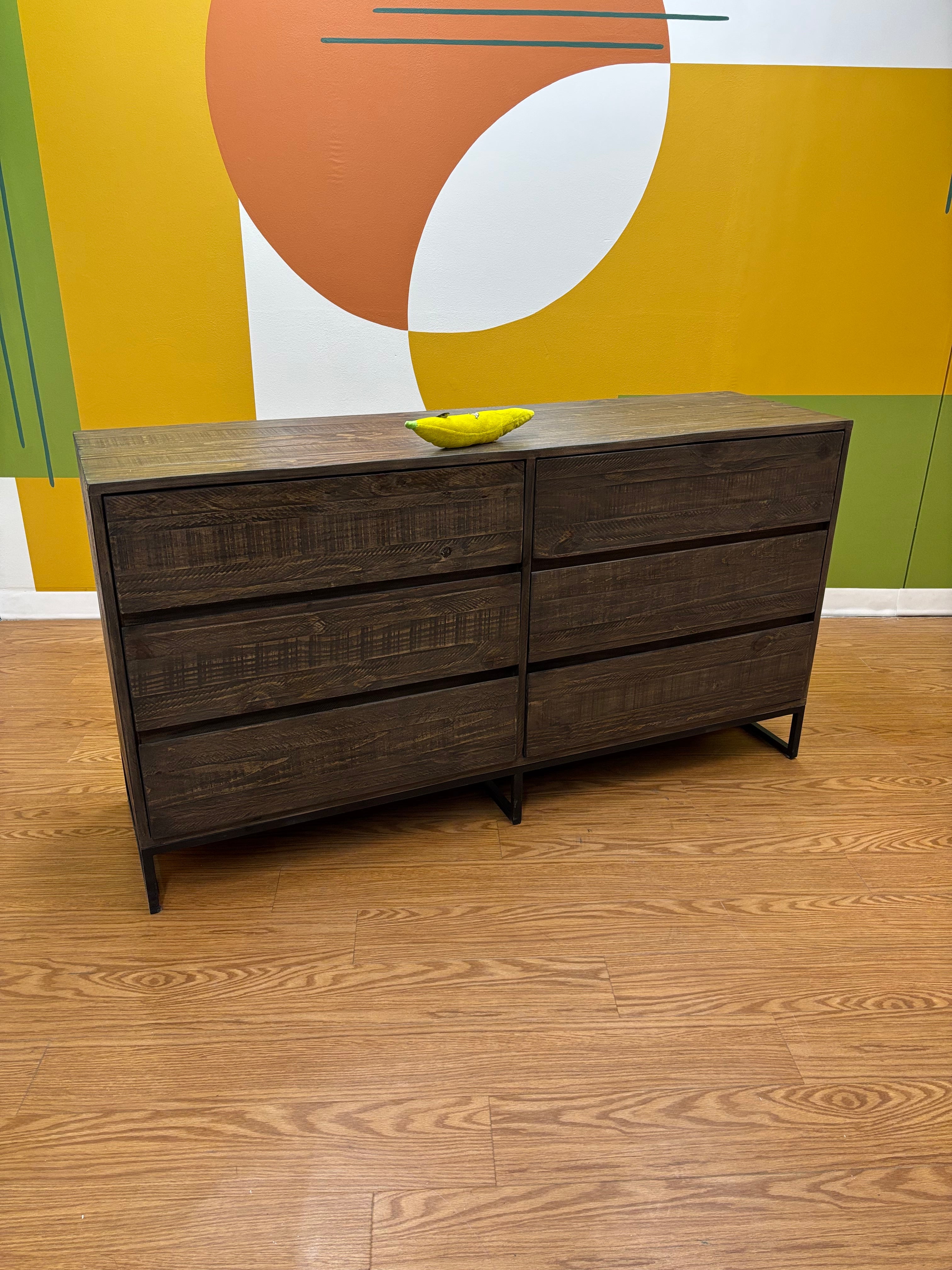 6 Drawer Dresser