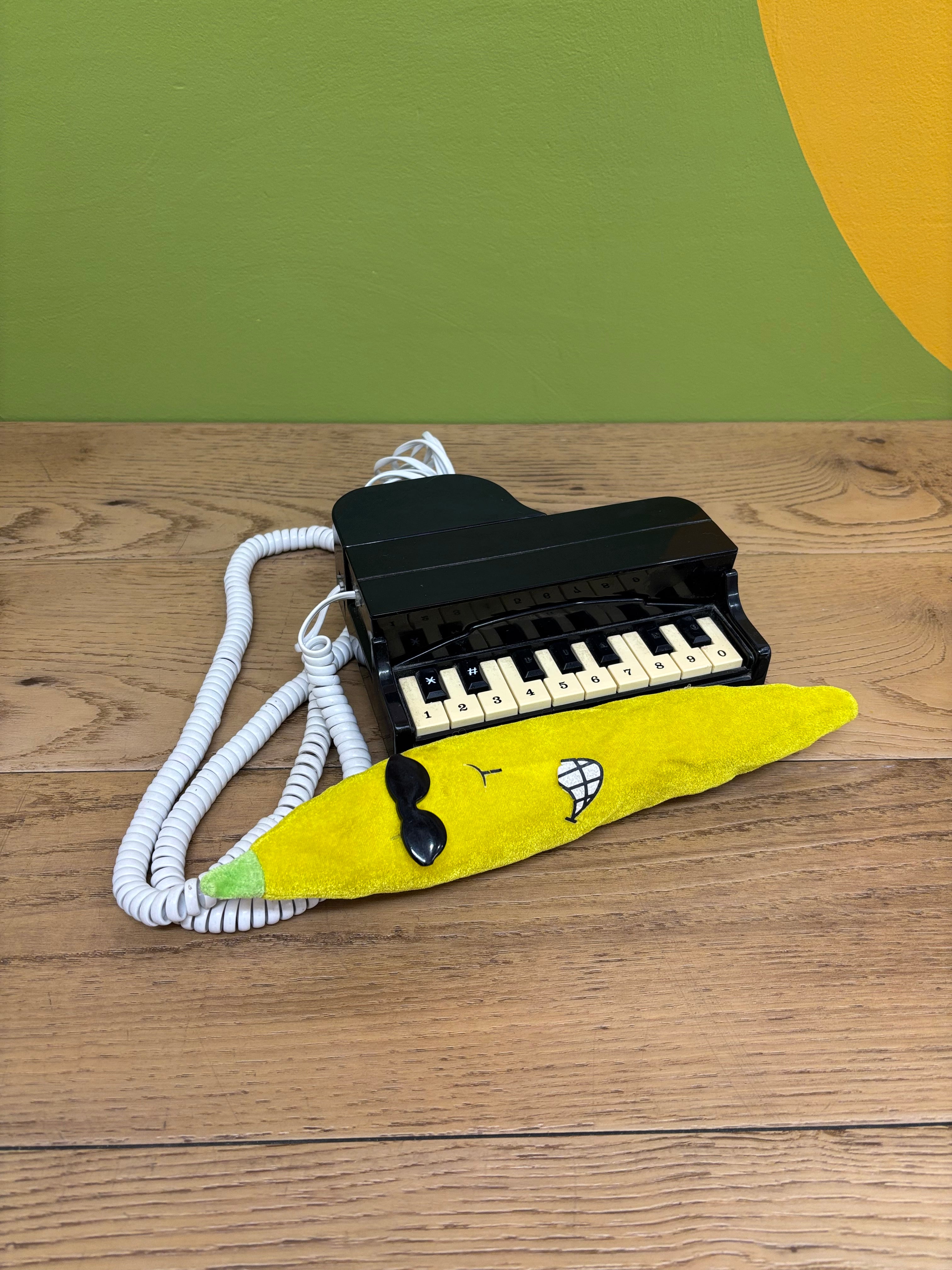 Grand Piano Telephone