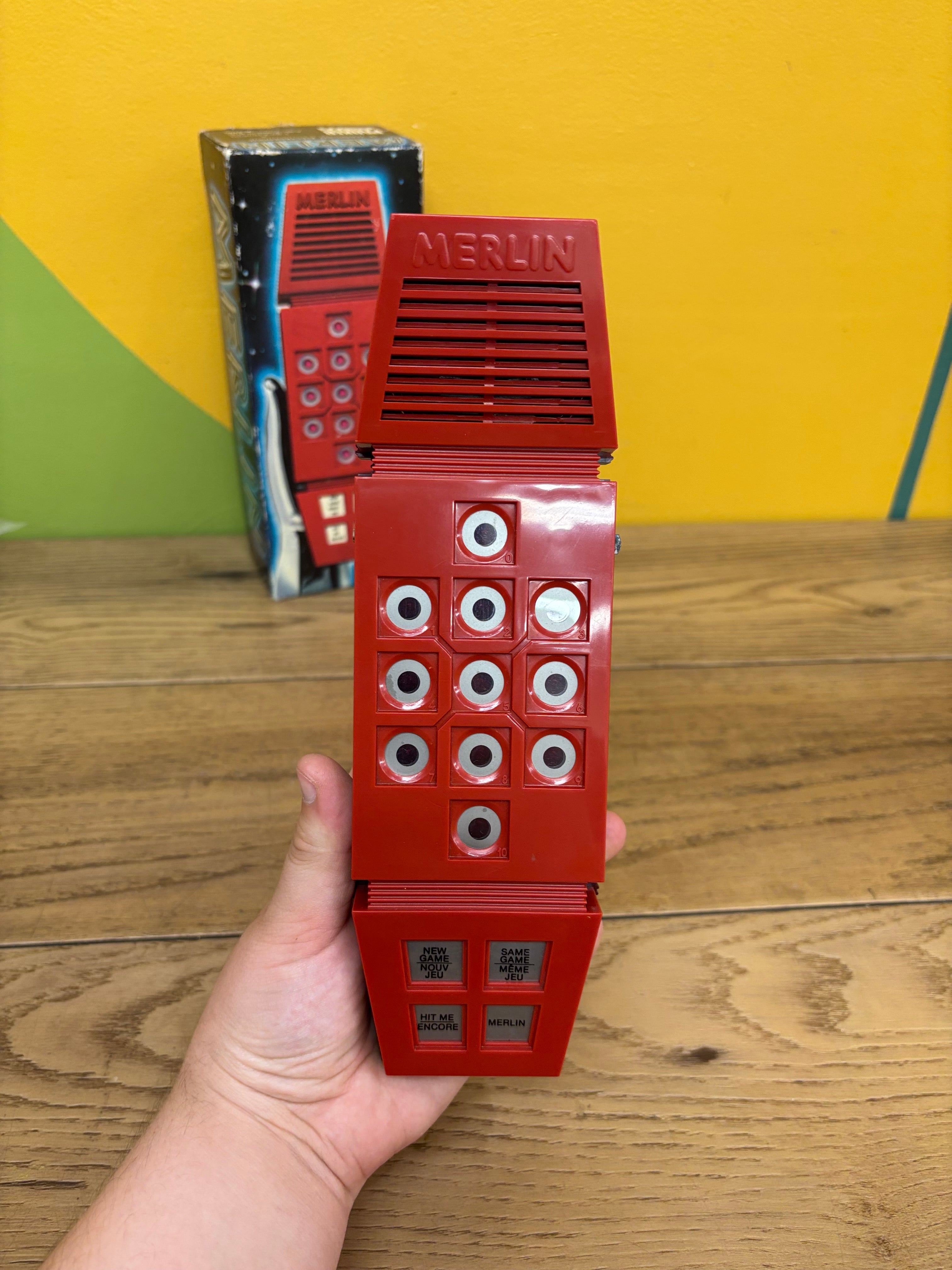 Merlin Electronic Game