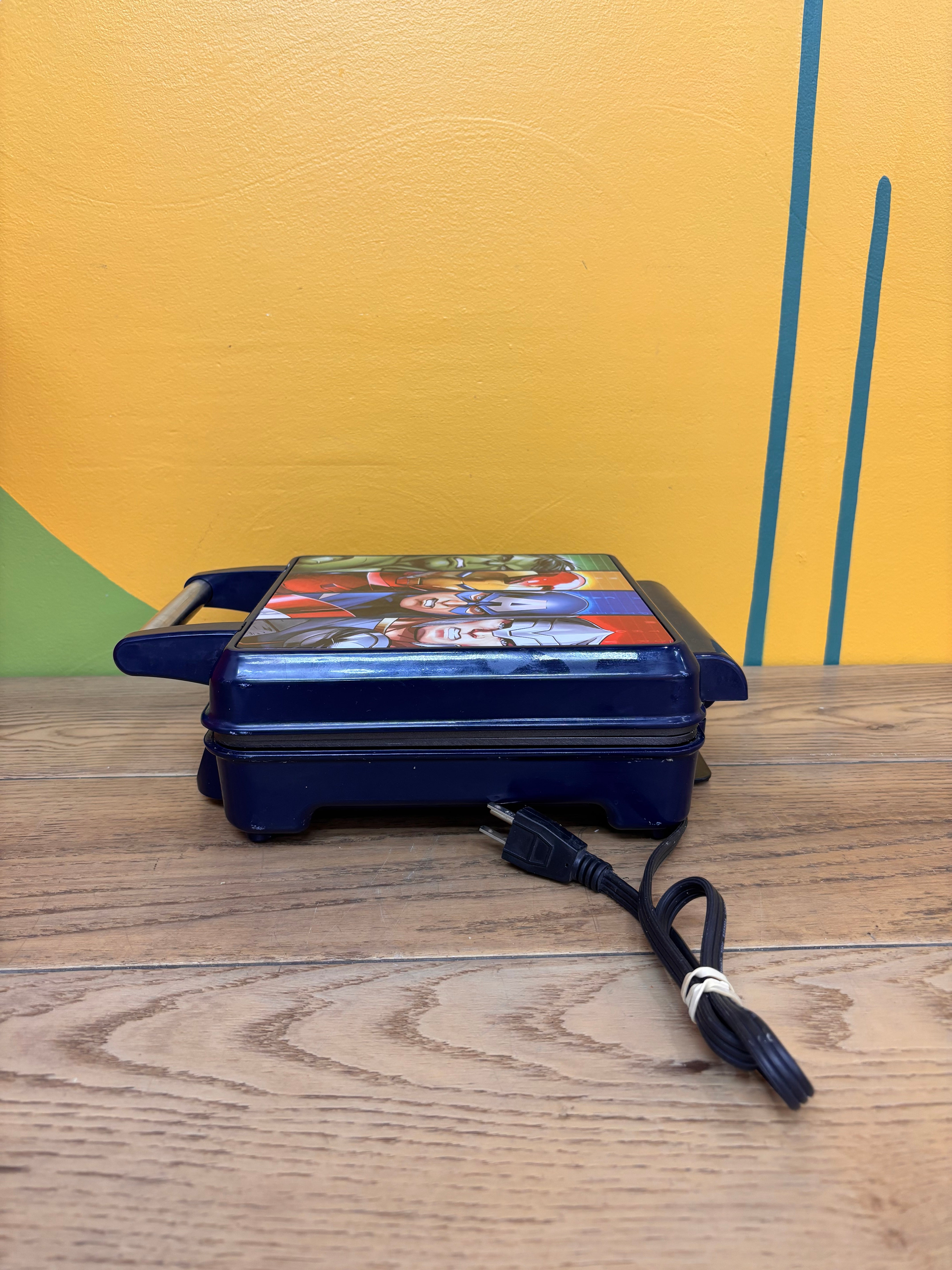 Marvel Avengers Four-Slice Waffle Maker