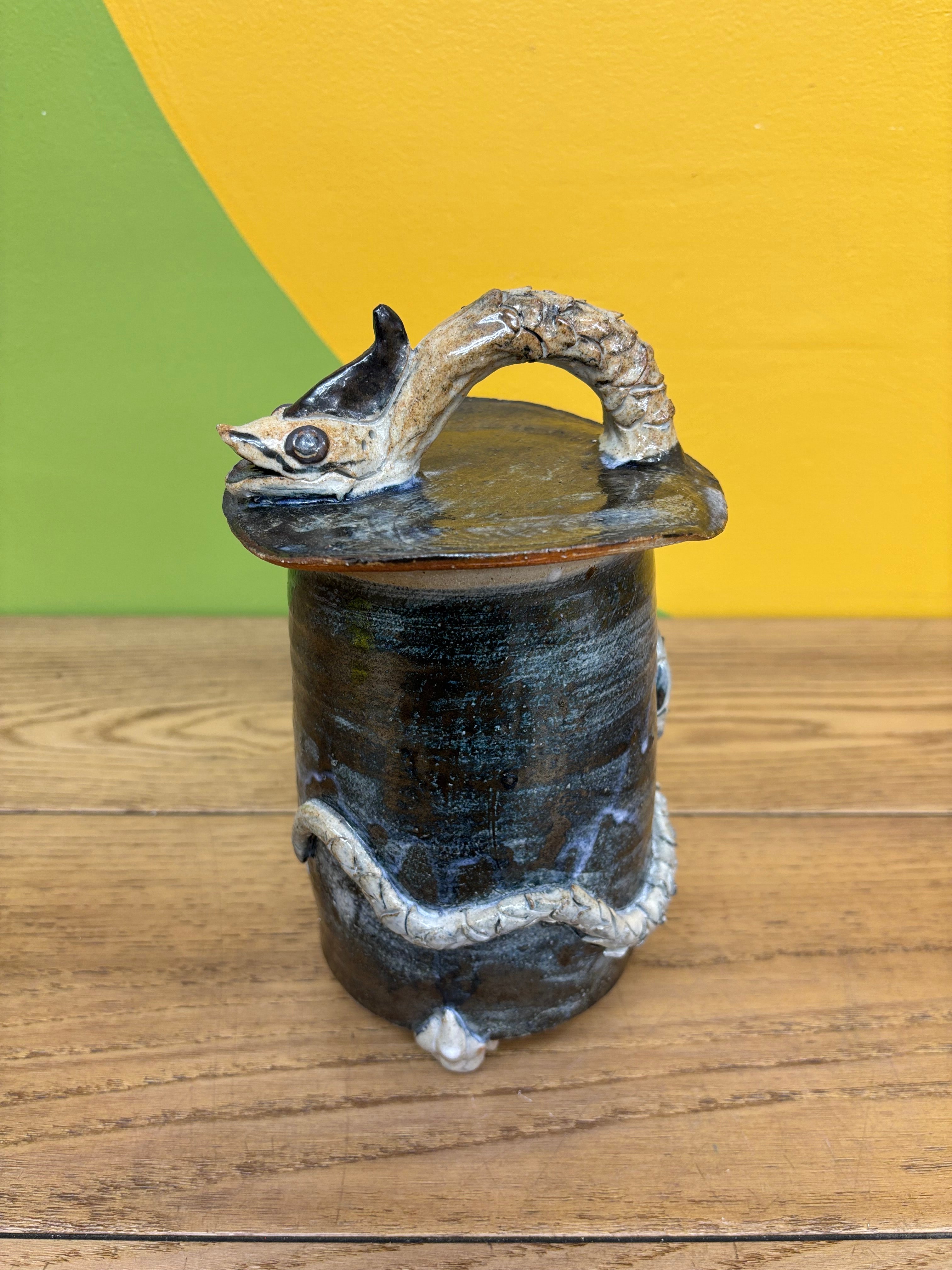 Snake Jar