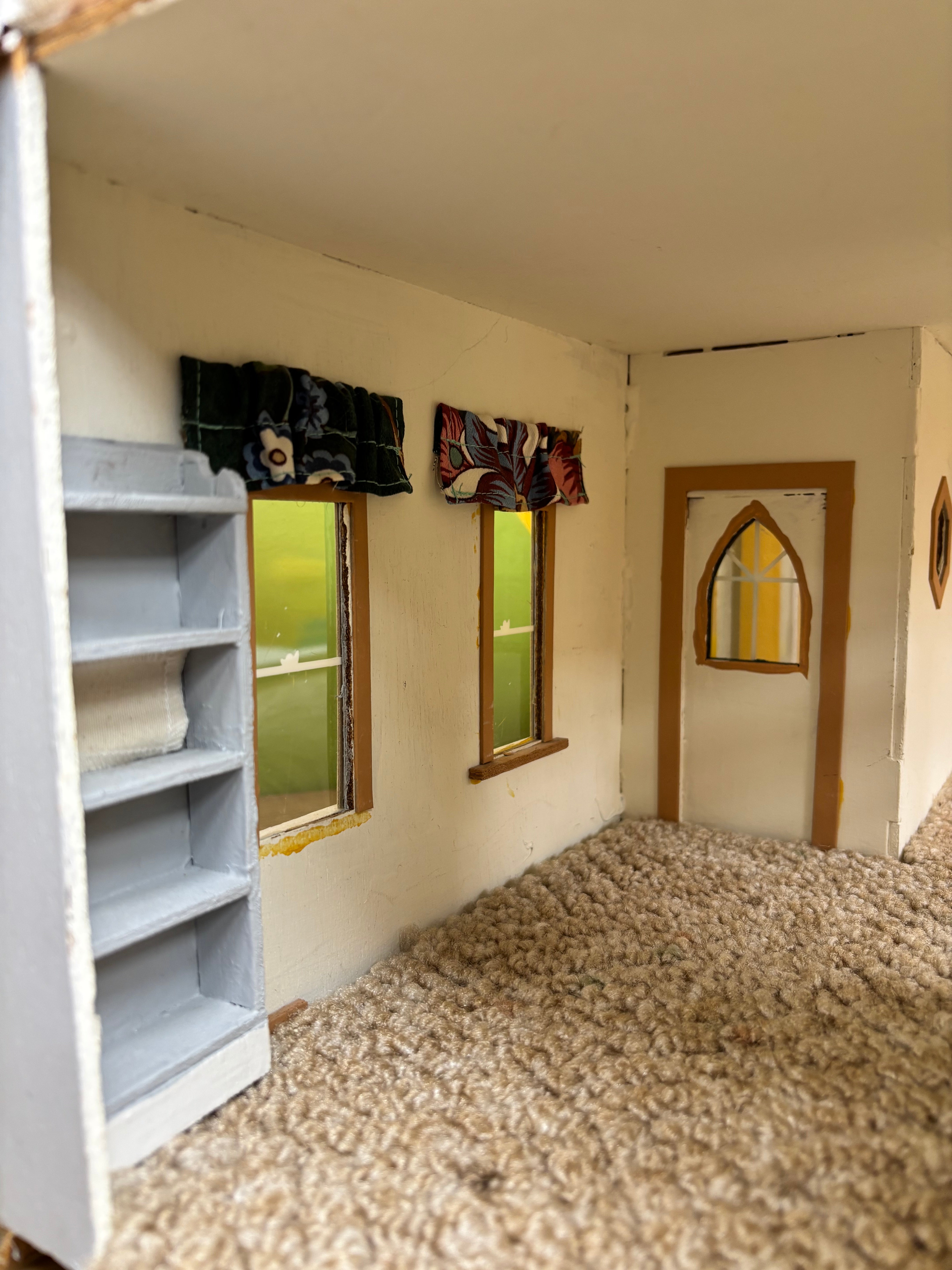 Wood Dollhouse