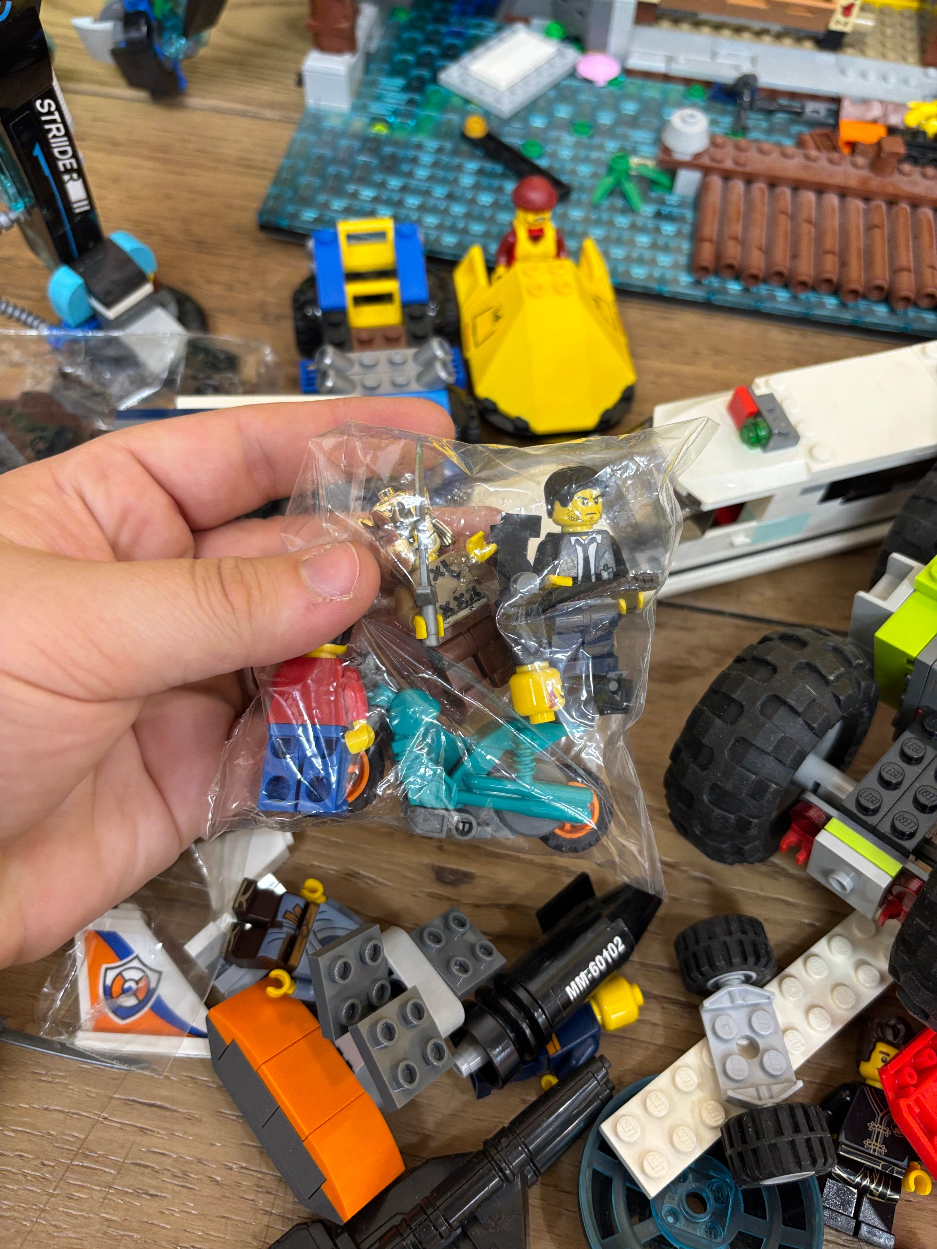 Large Box of Assorted Lego
