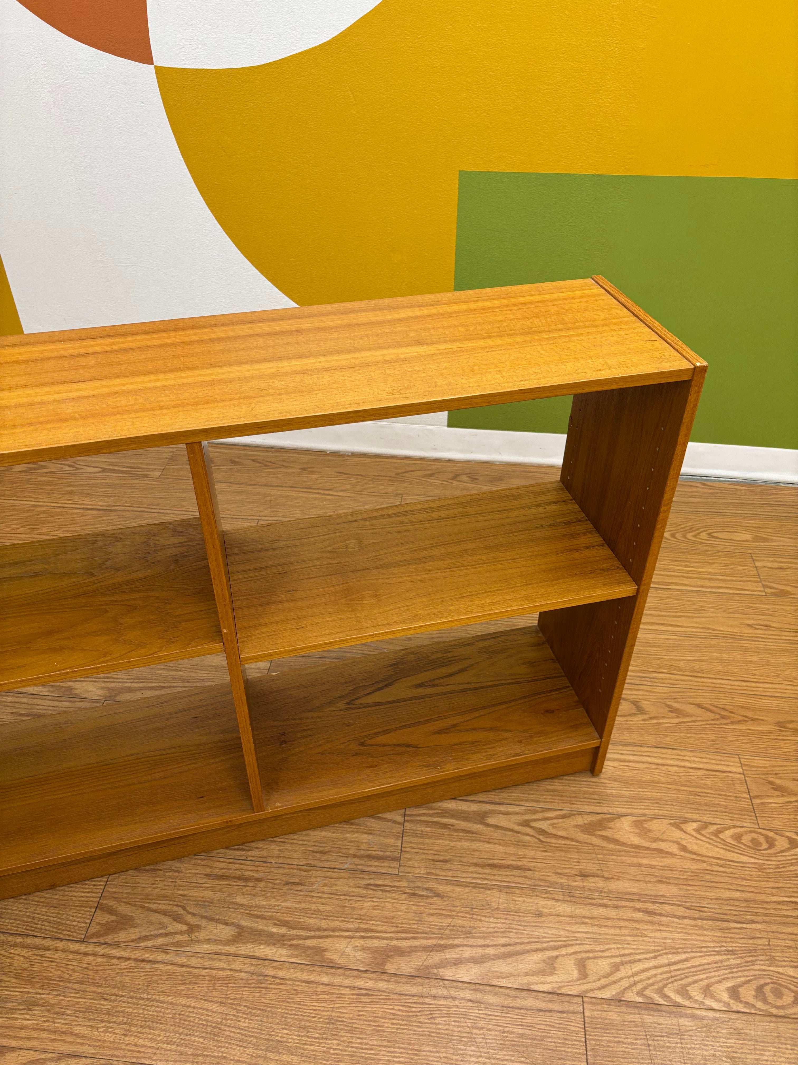 Wood Shelf (Made in Denmark)