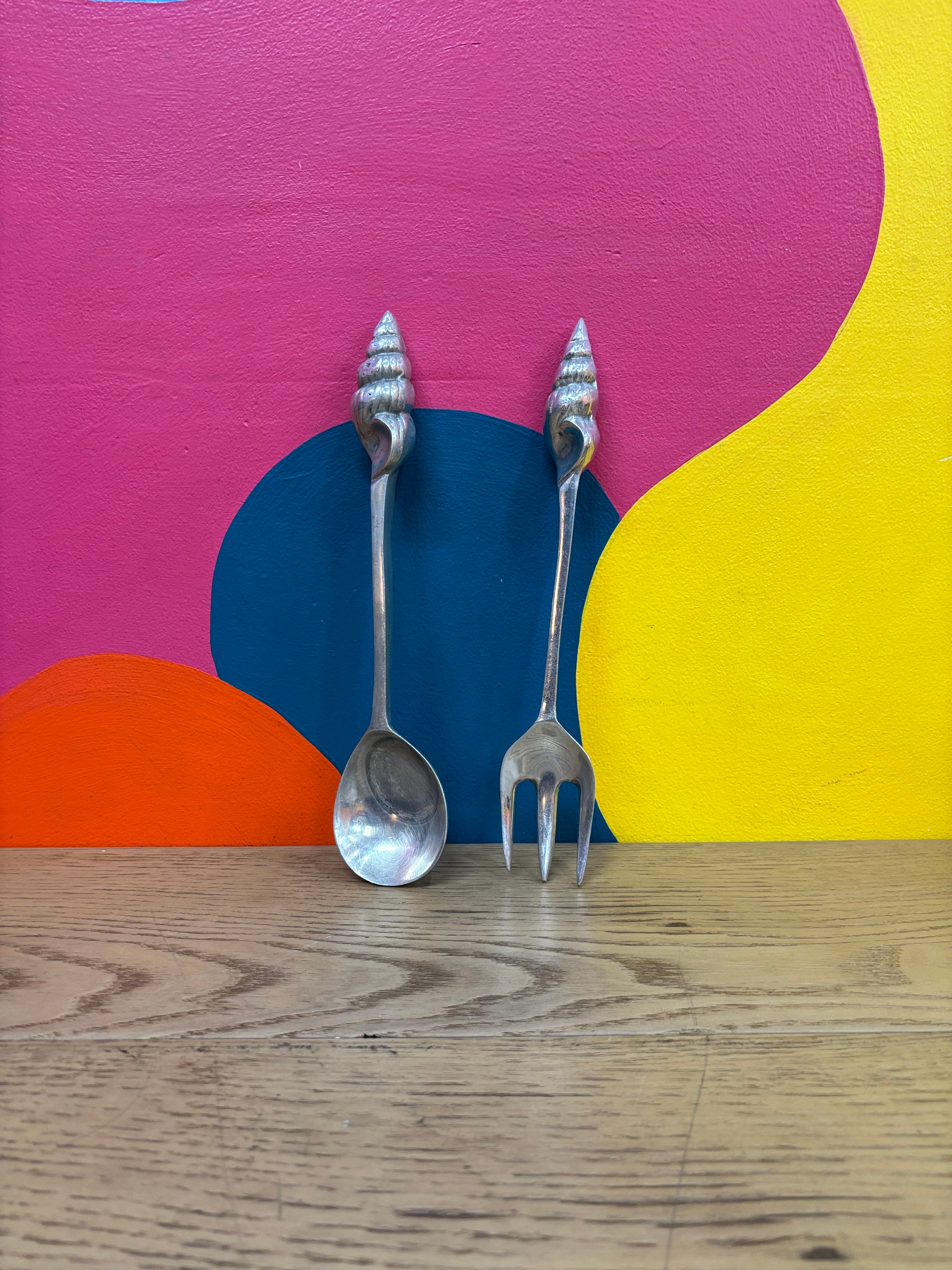 Seashell Salad Servers