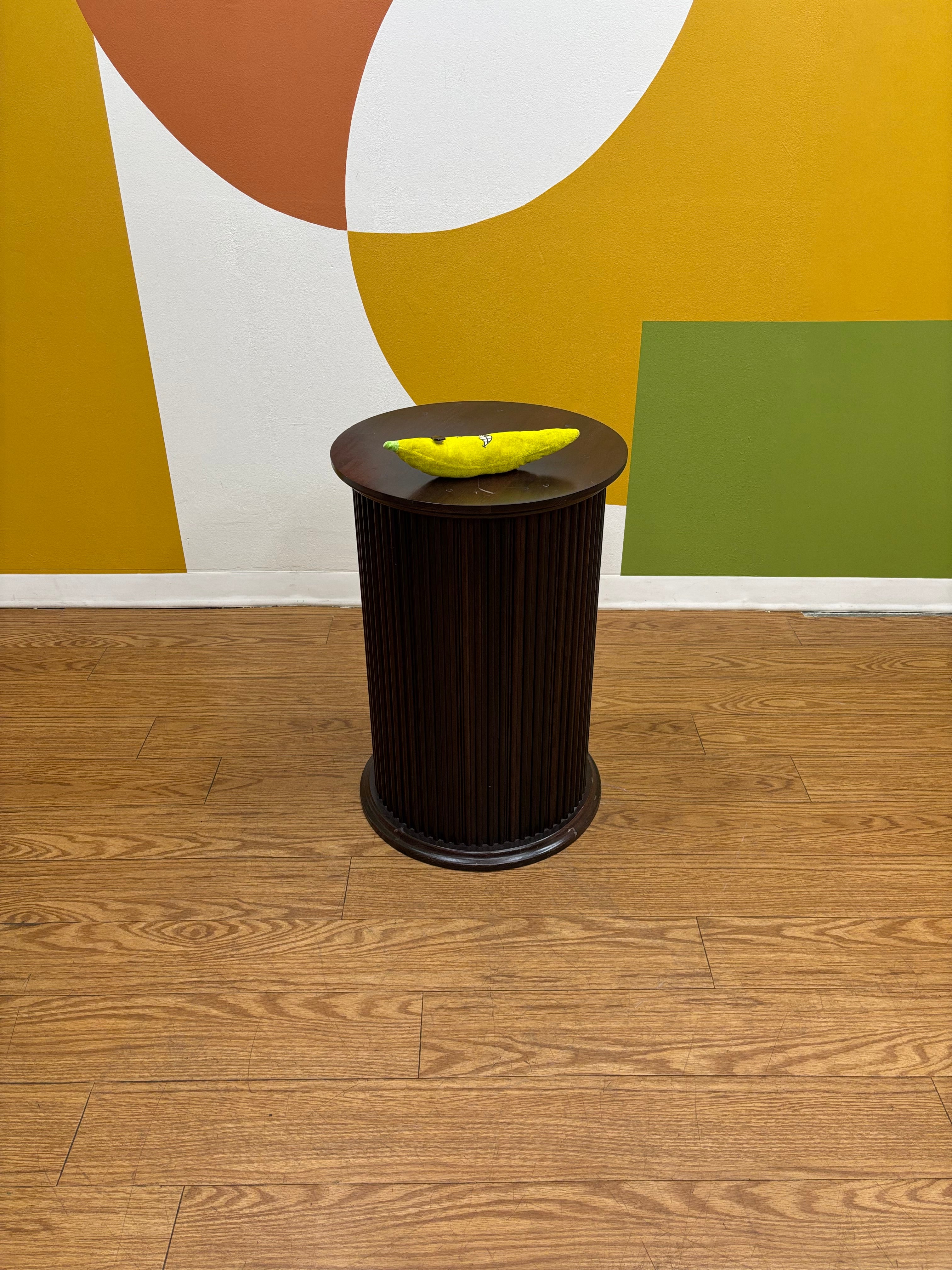 Round Side Table