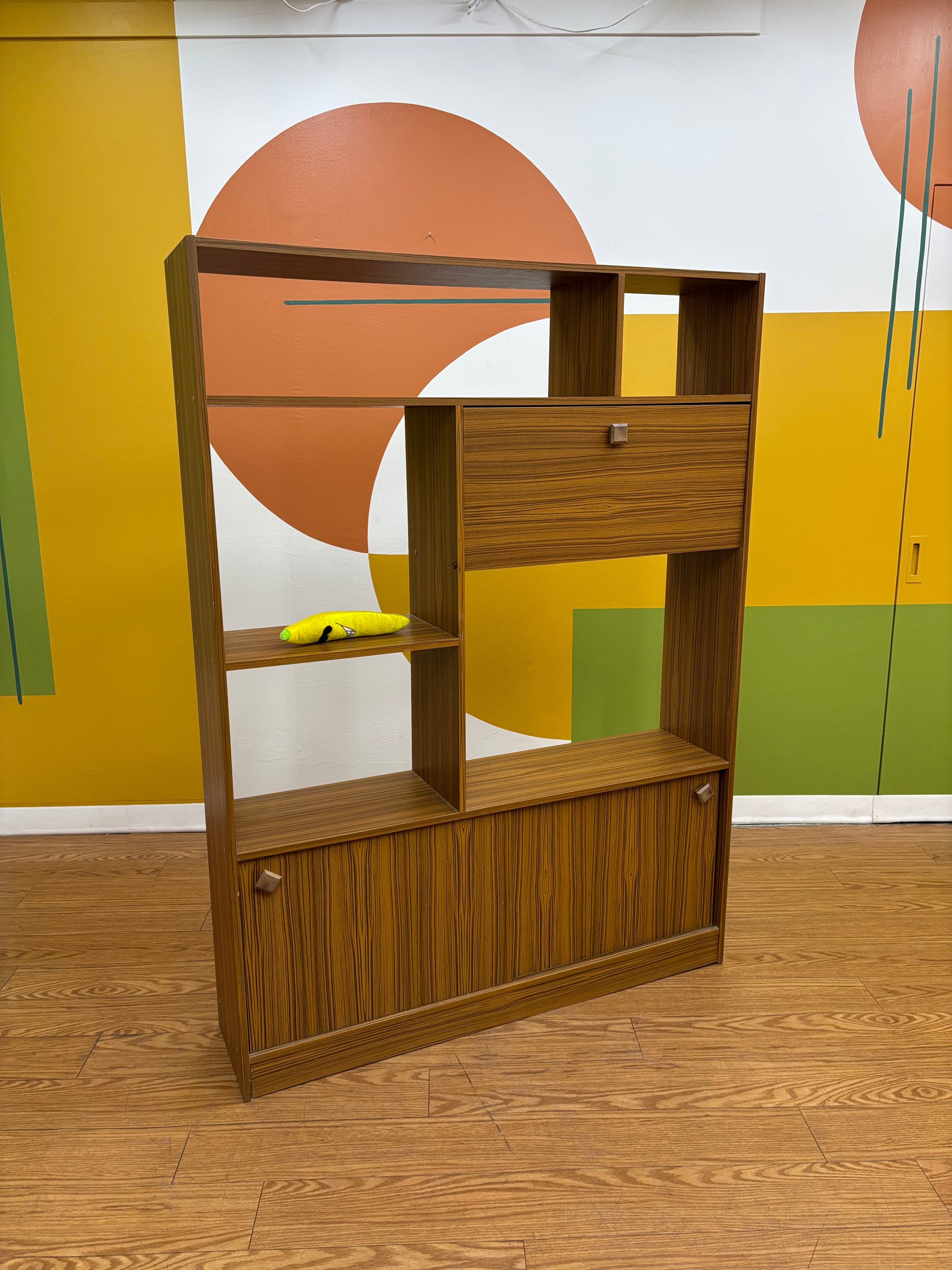 Shelving Unit