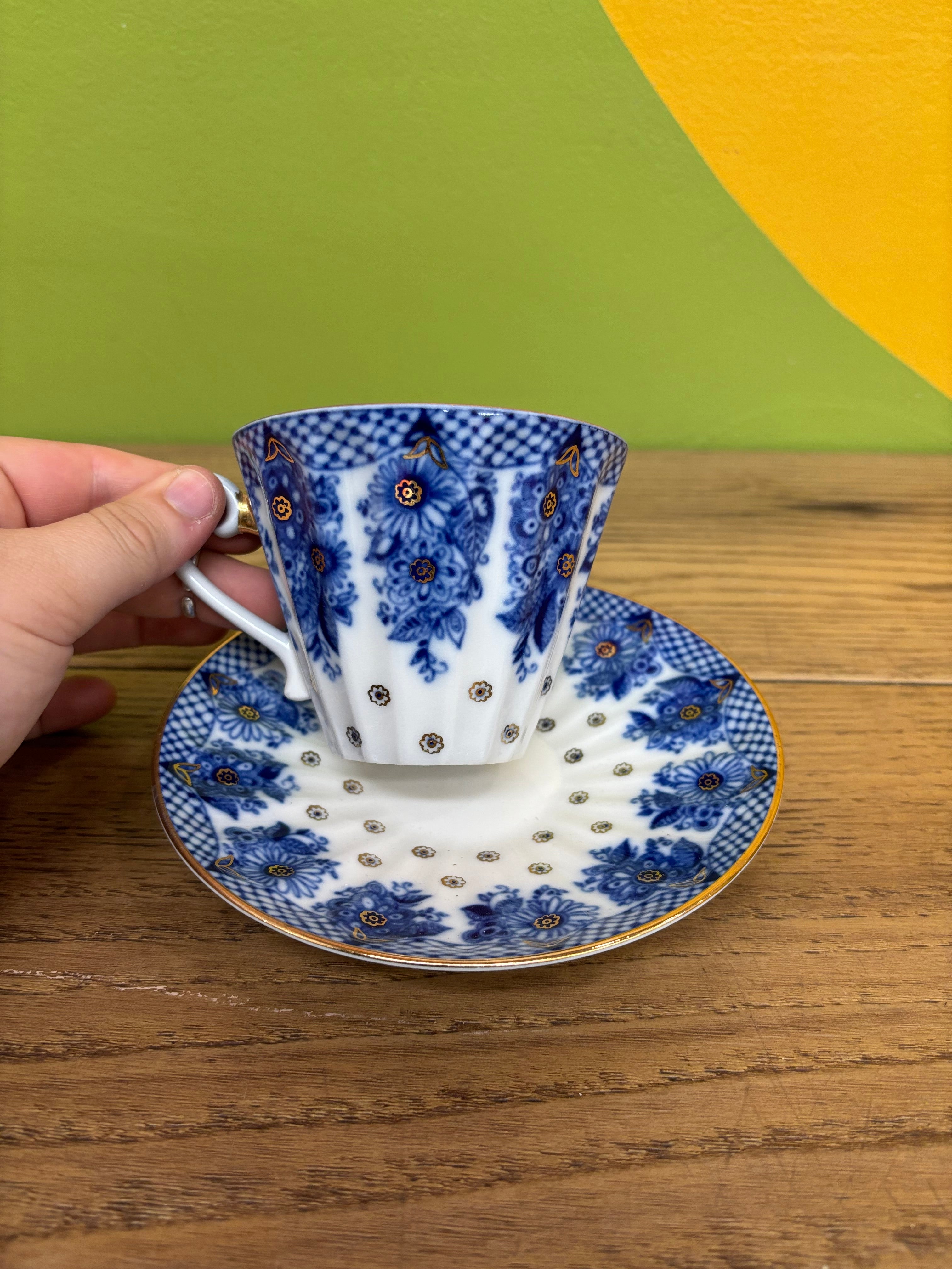 Lomonosov Imperial Tea Cup - Radiant Basket