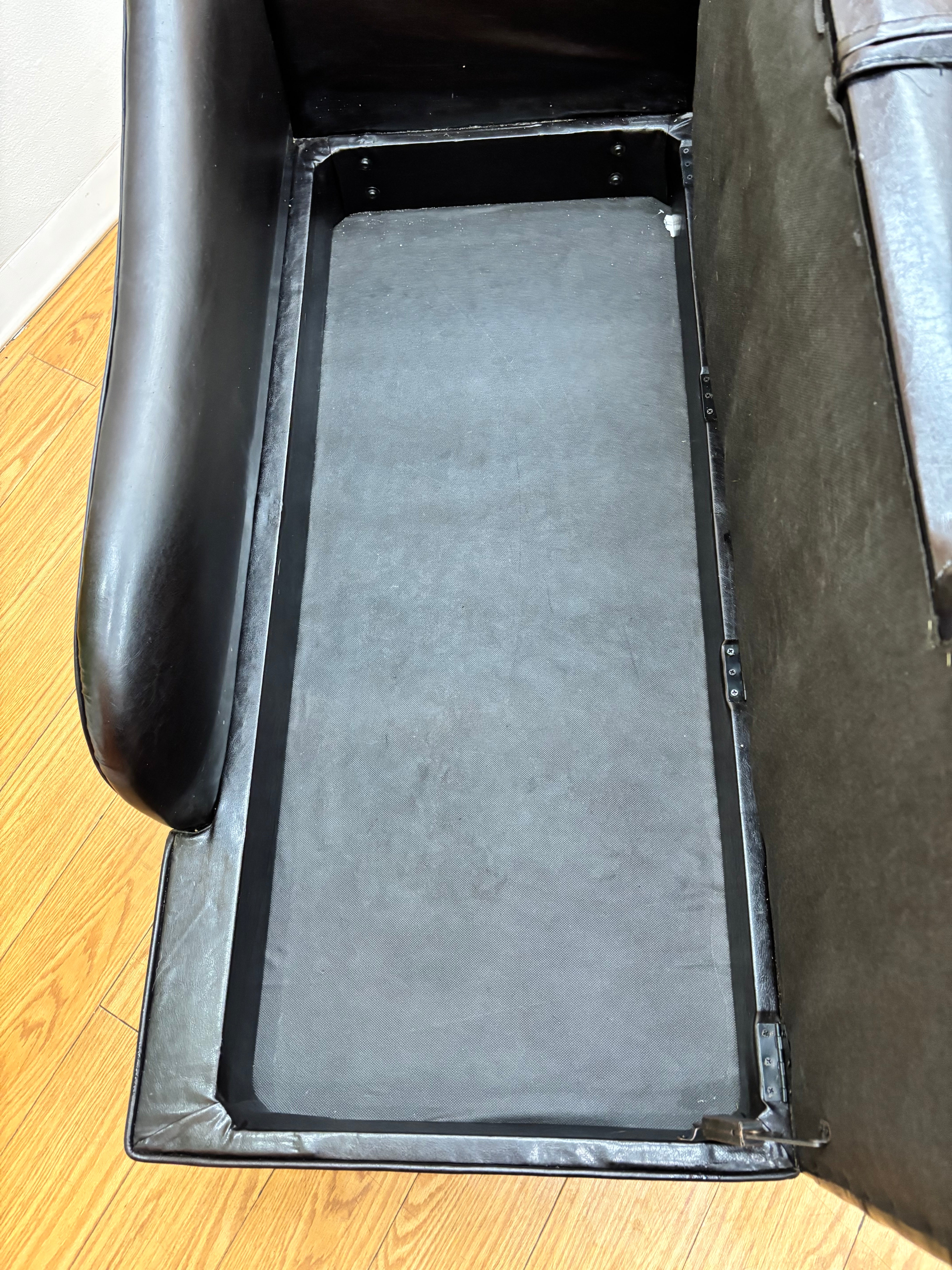Storage Chaise