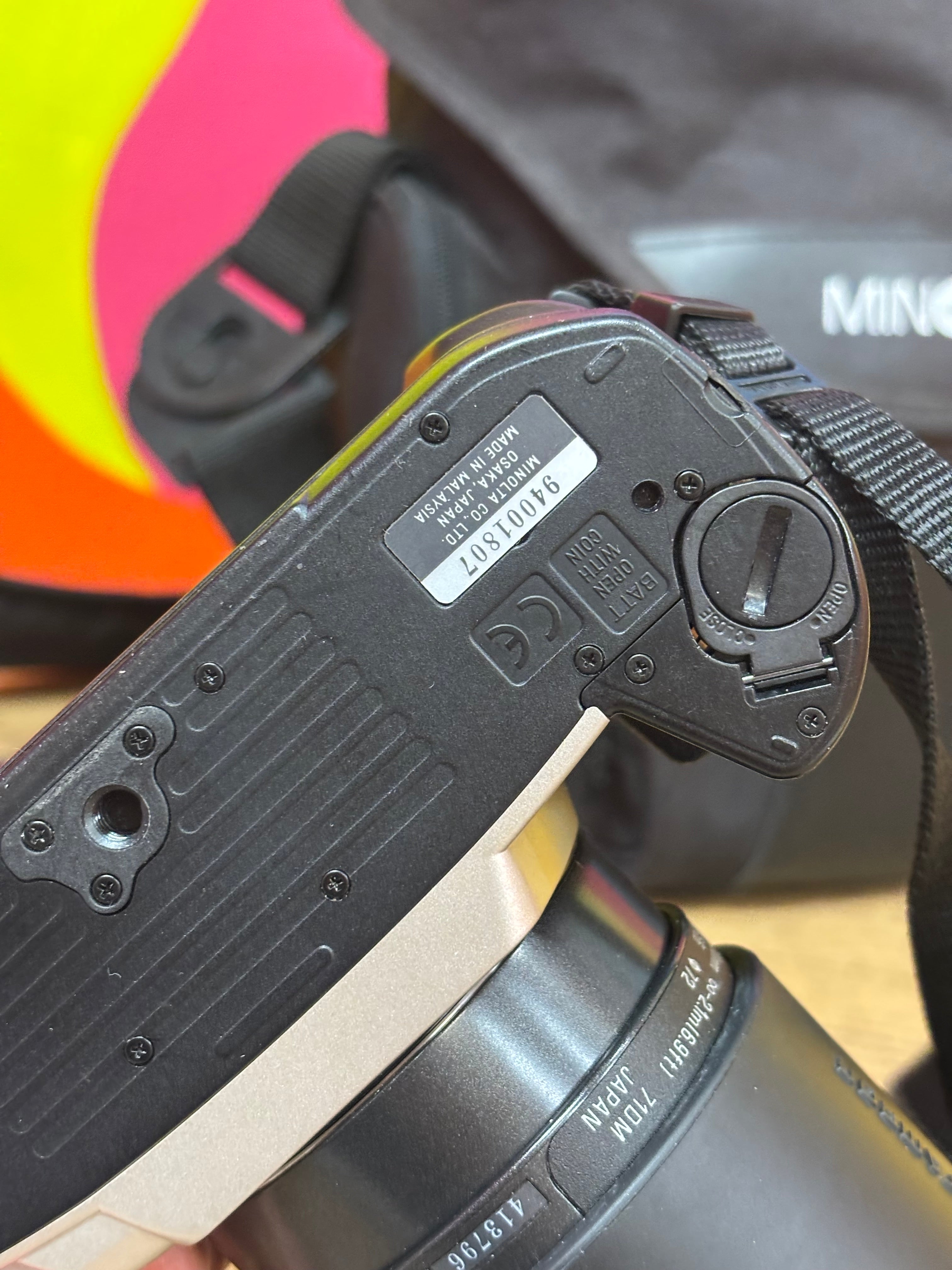 Minolta ST si Film Camera Bundle
