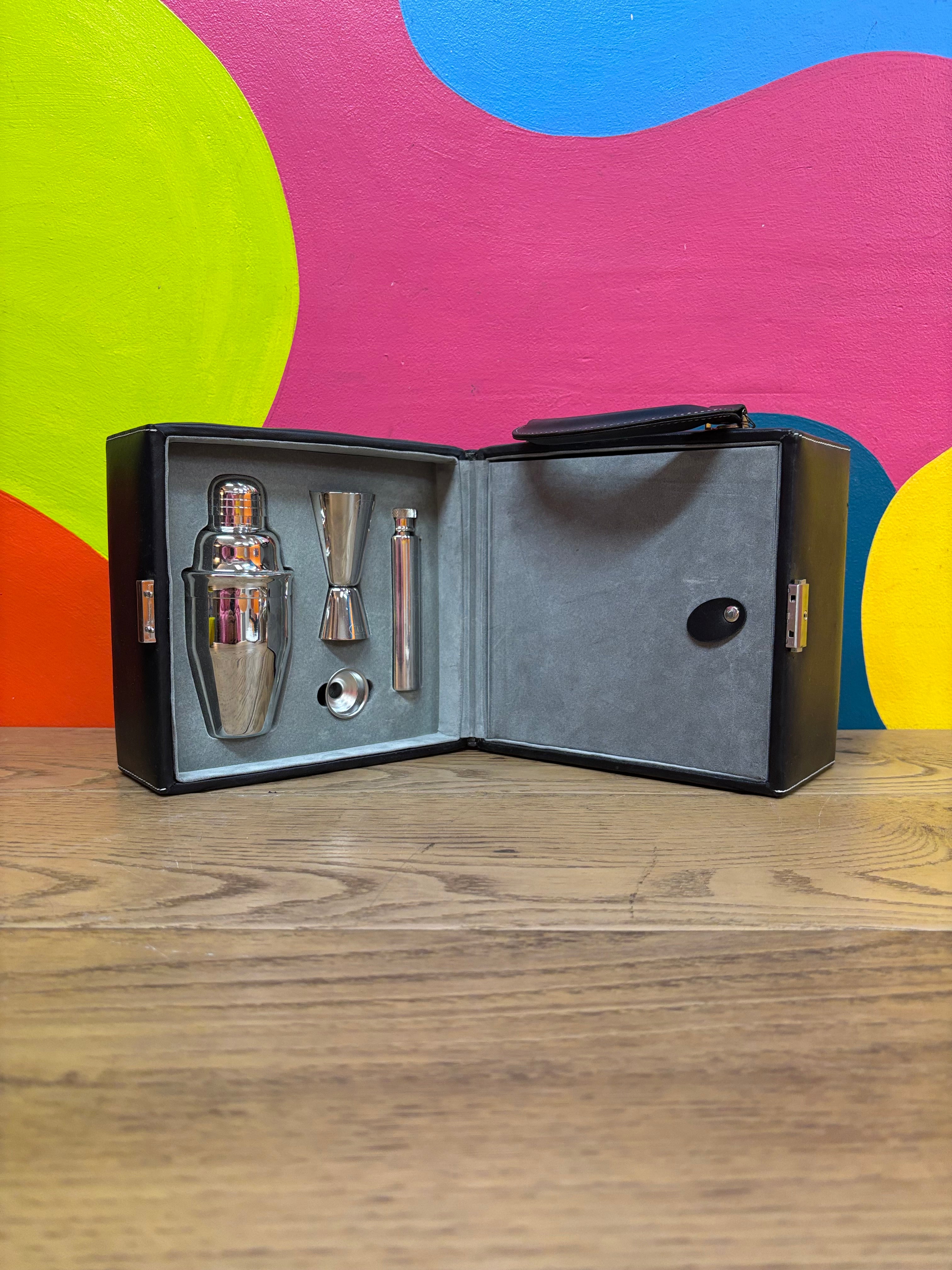 Traveling Cocktail Set