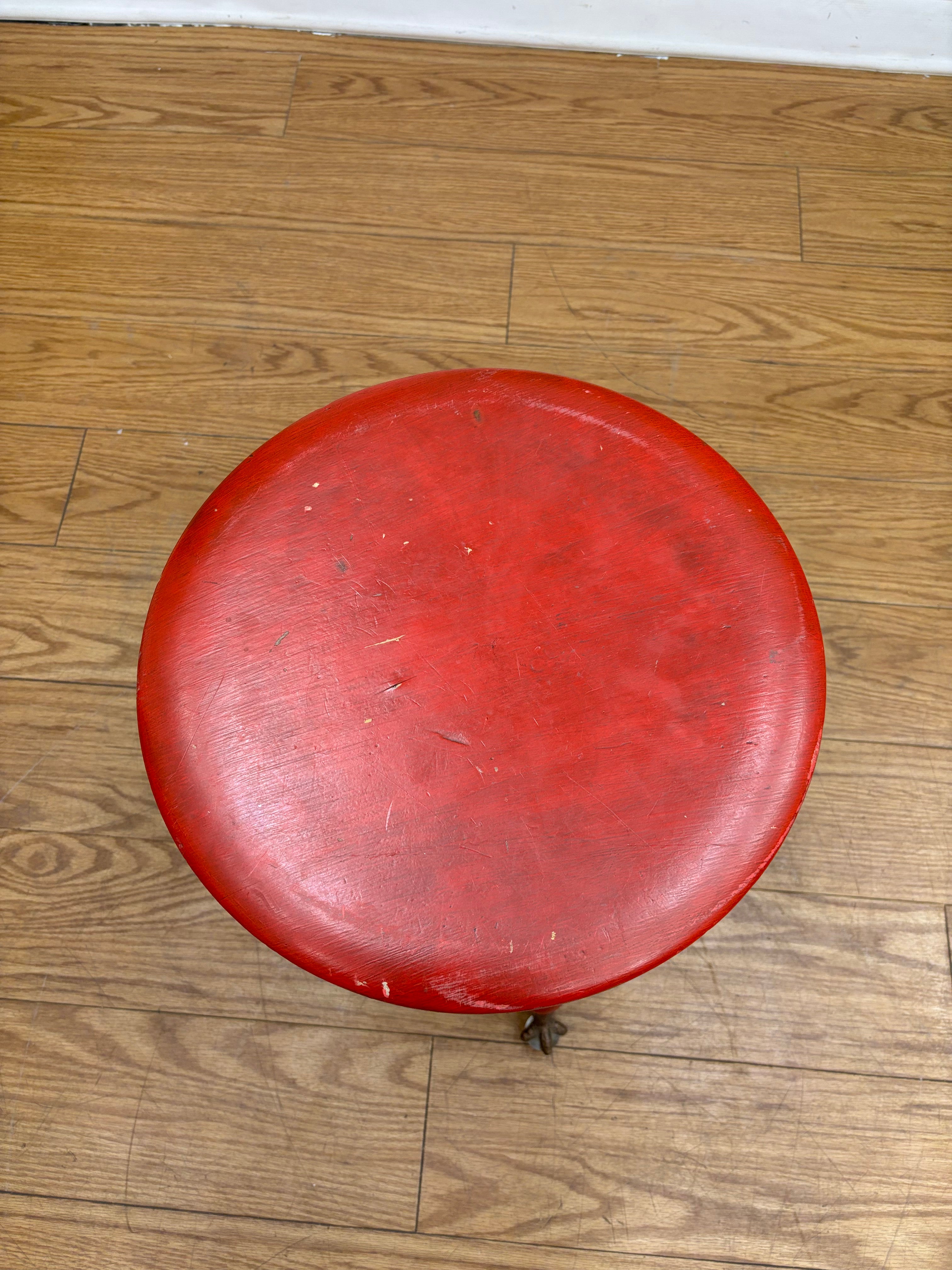 Red Claw Swivel Piano Stool