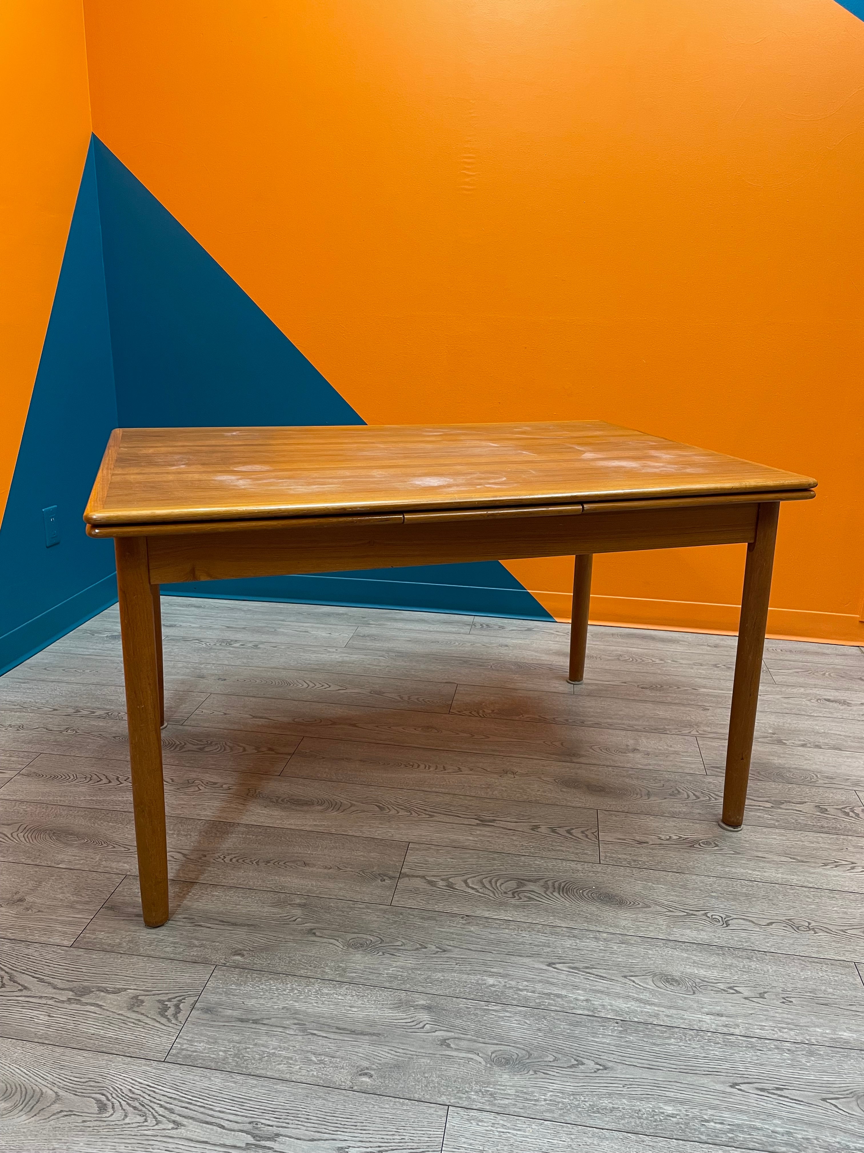 Rectangle Duel Extension Leaf Table - Made in Denmark