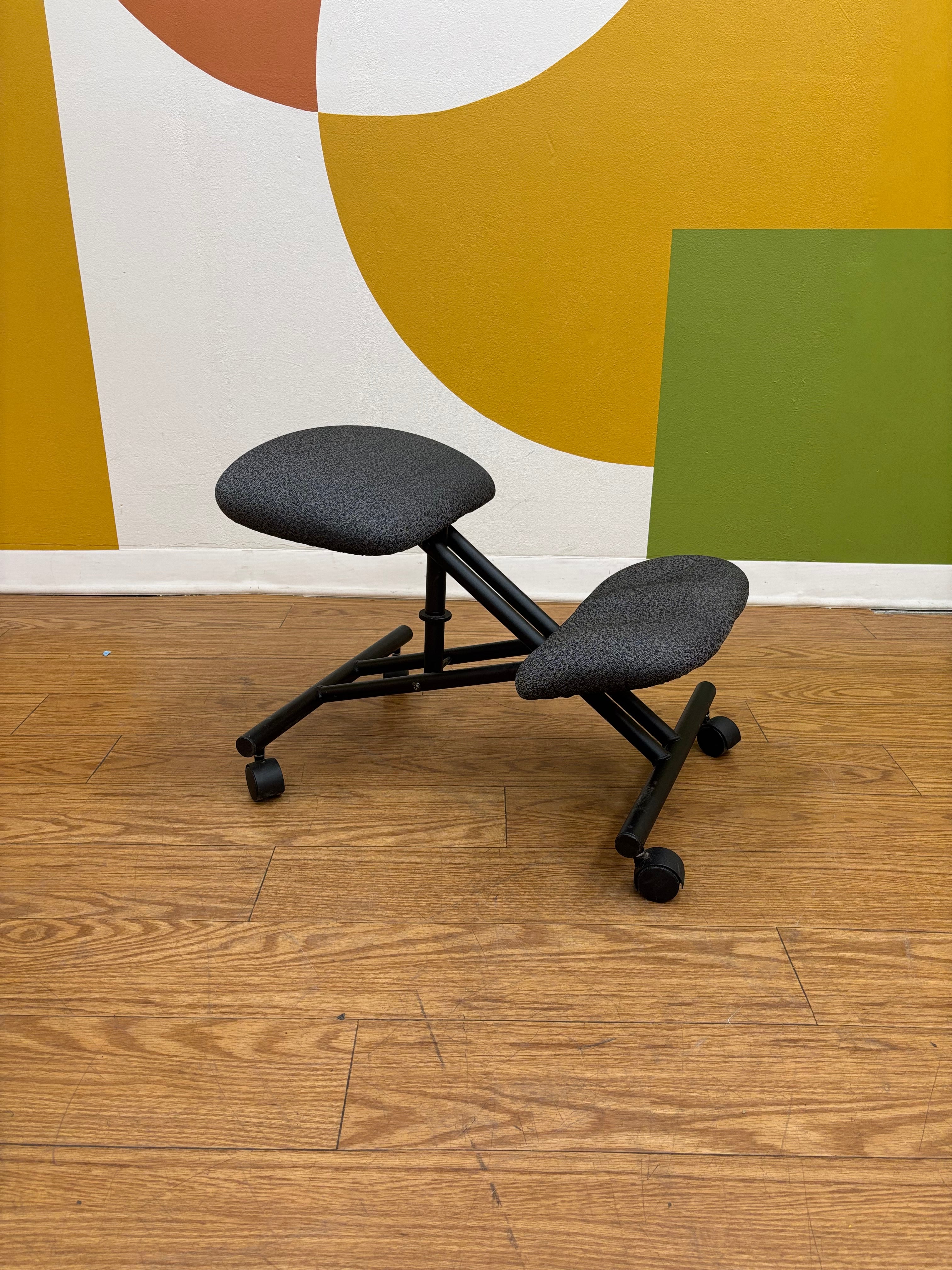 Kneeling Chair