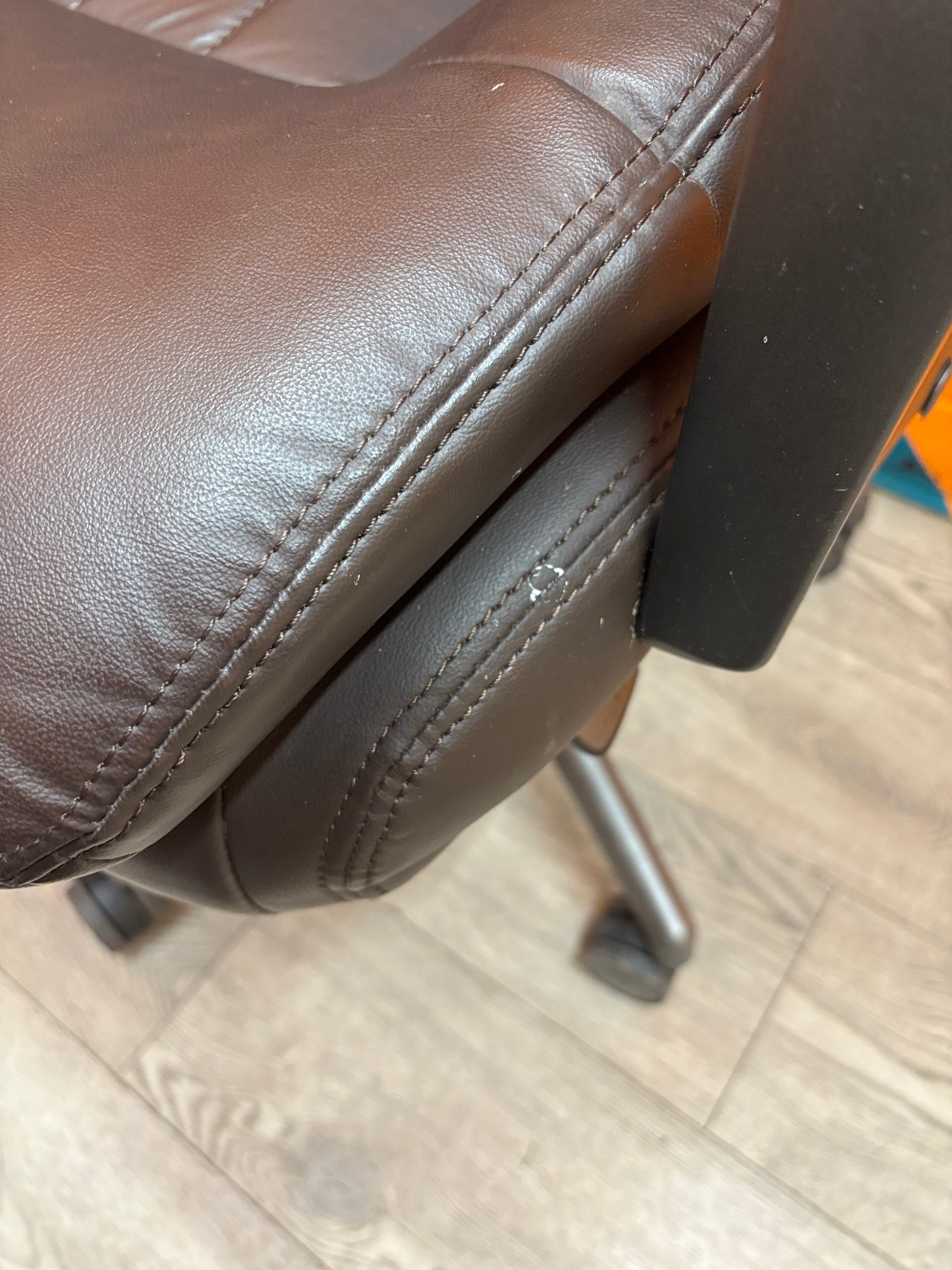 La-Z-Boy Calix Executive Office Chair