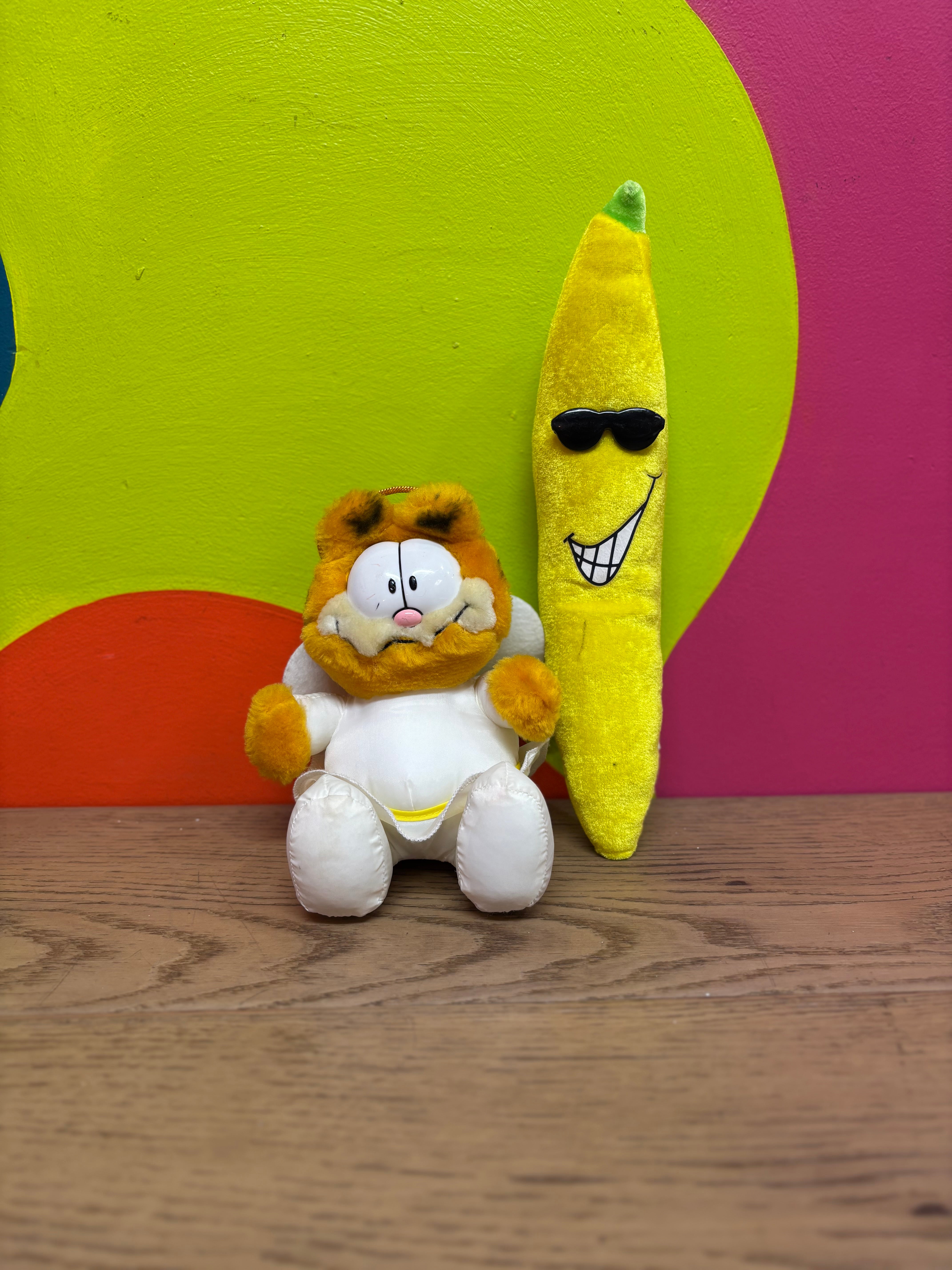 Garfield the Cat Angel Plush 1983