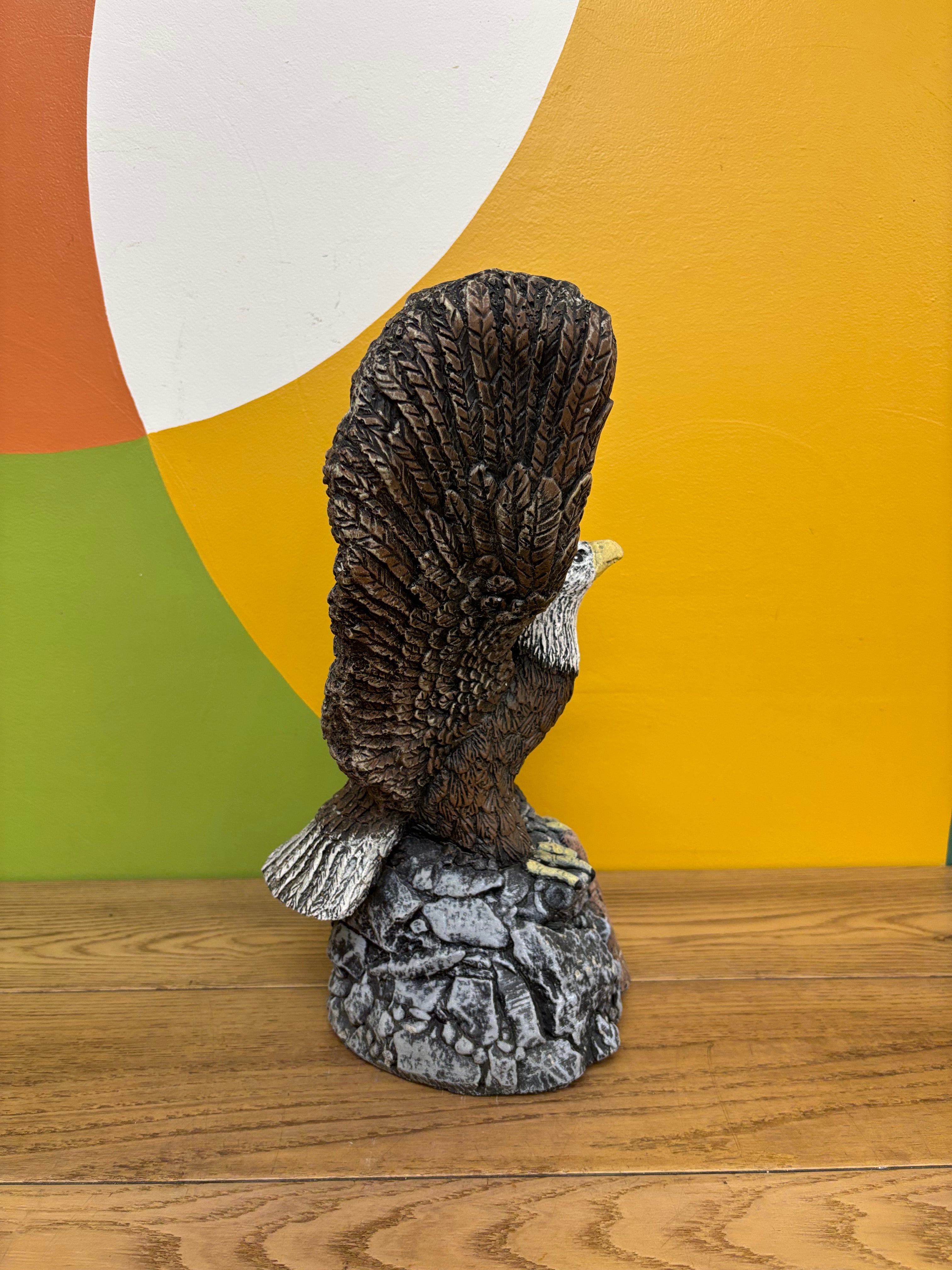 Bald Eagle Statue