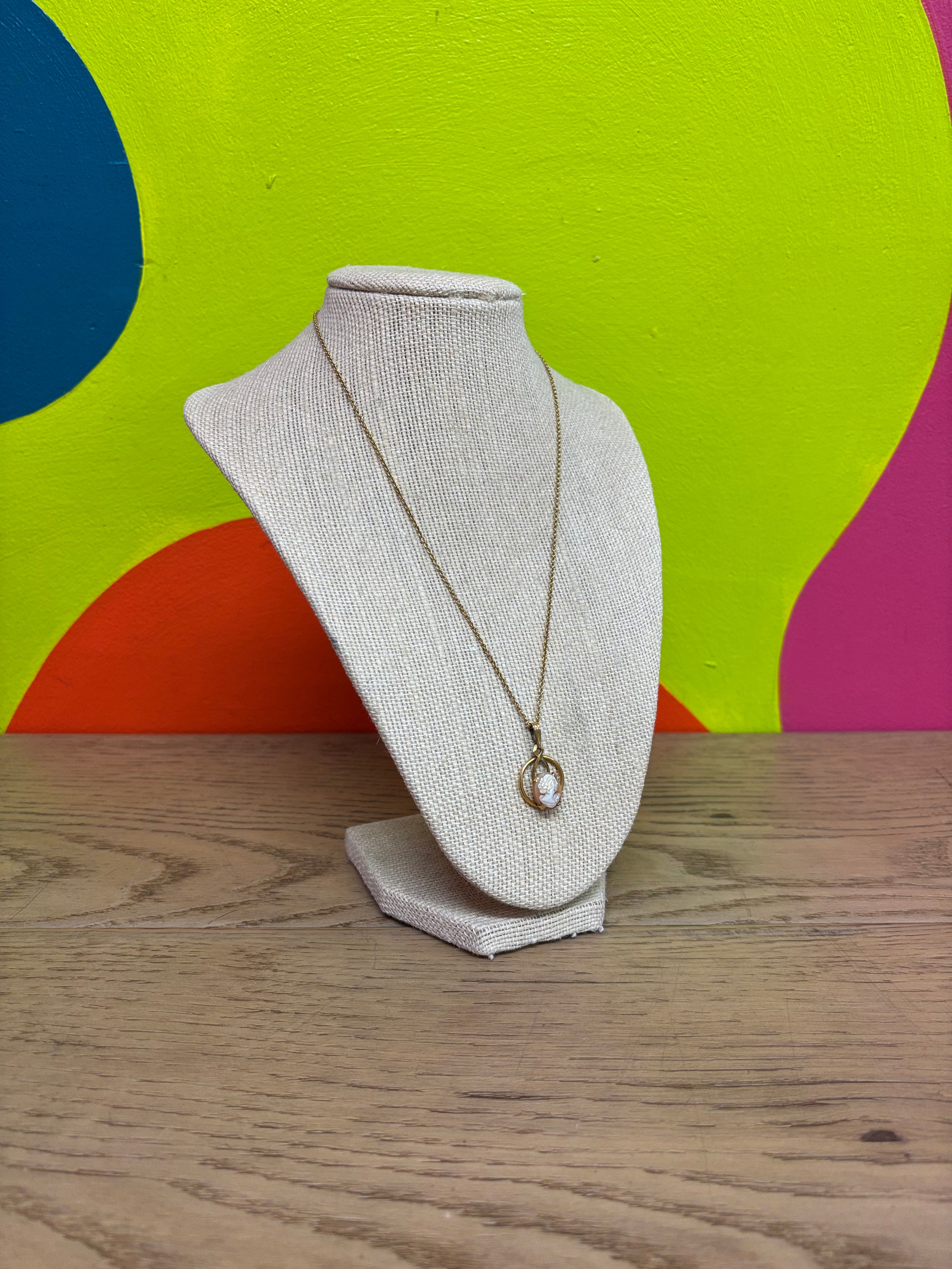 Gold Plated Cameo Pendant Necklace