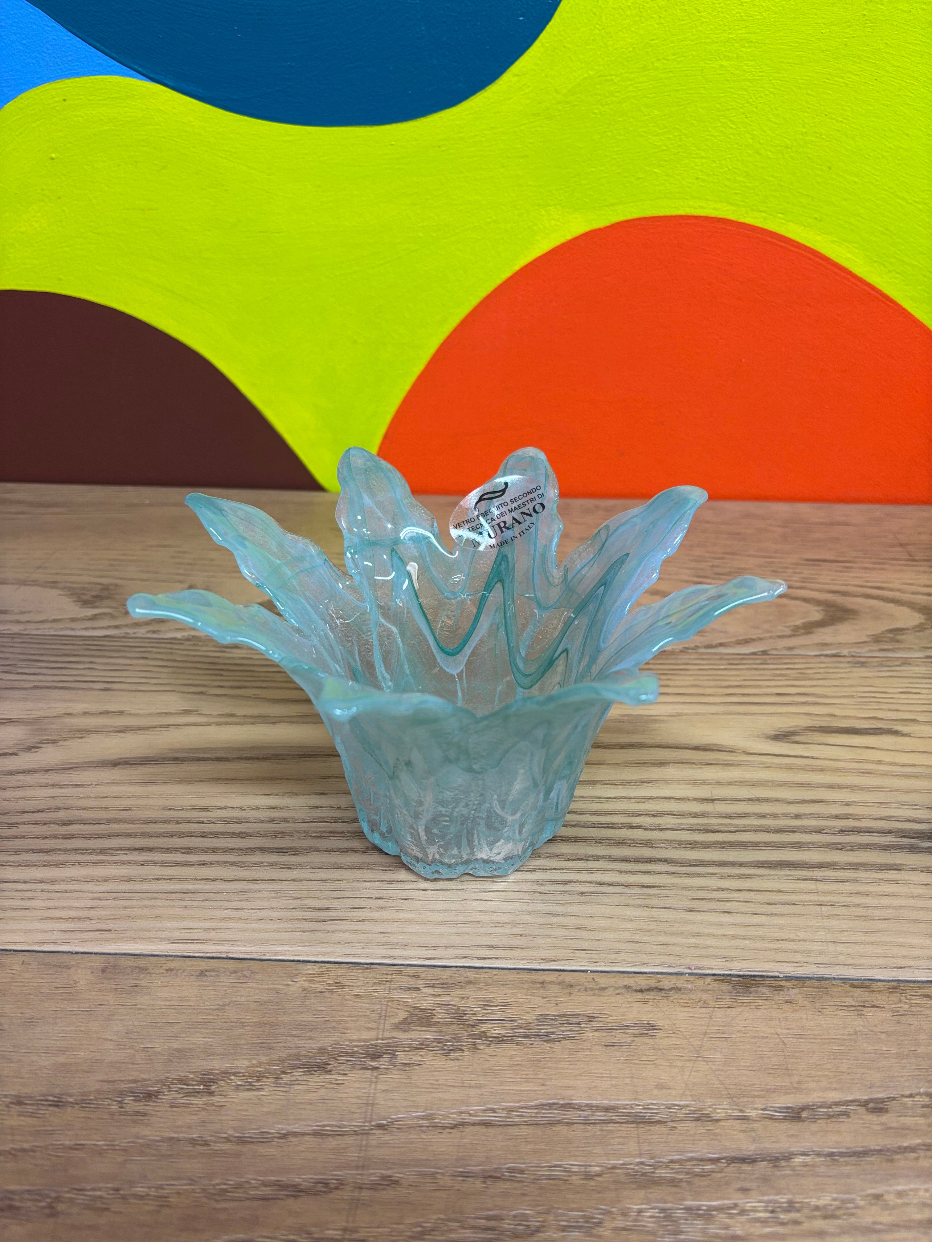 8 Petal Glass Bowl