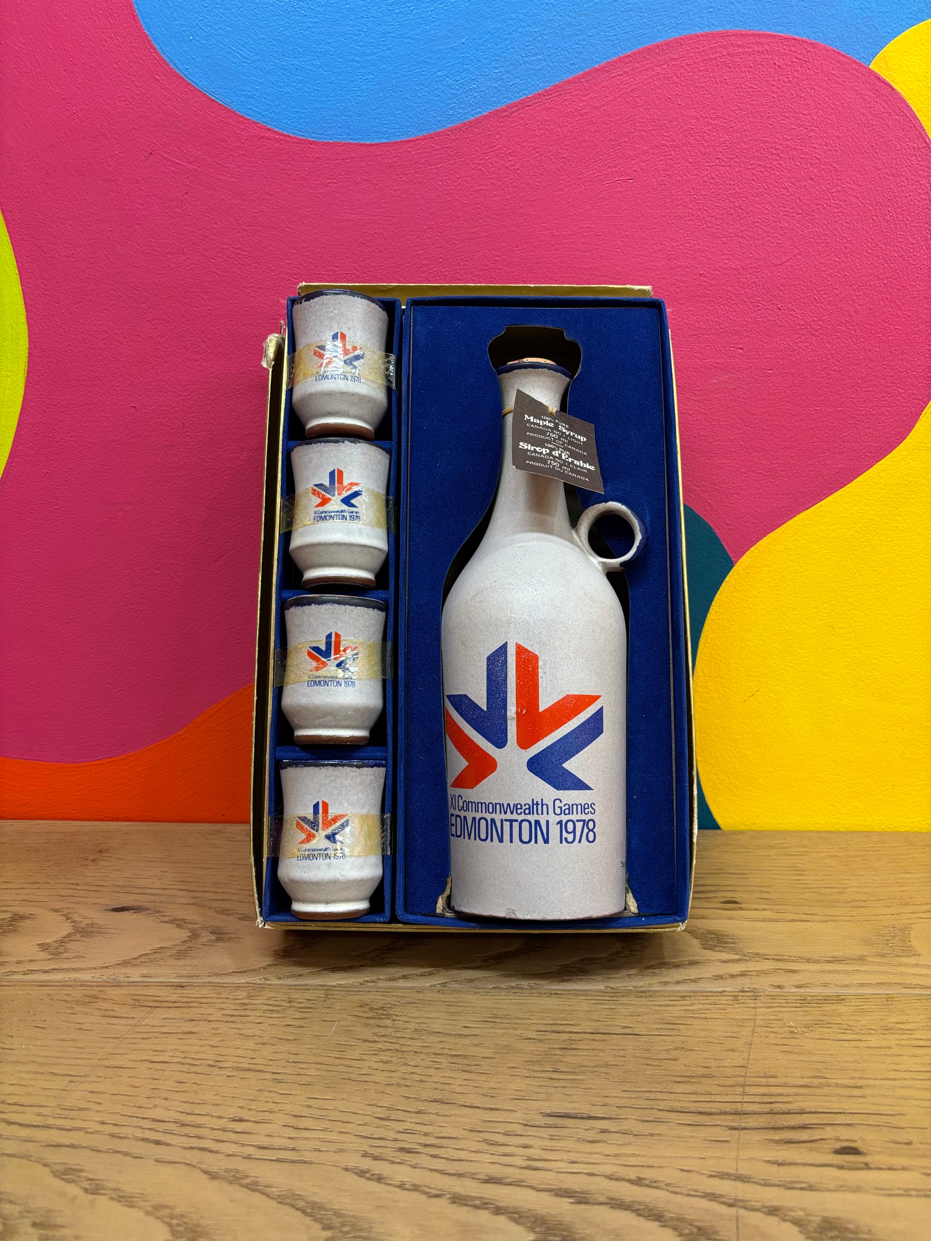 Commonwealth Games Decanter Set