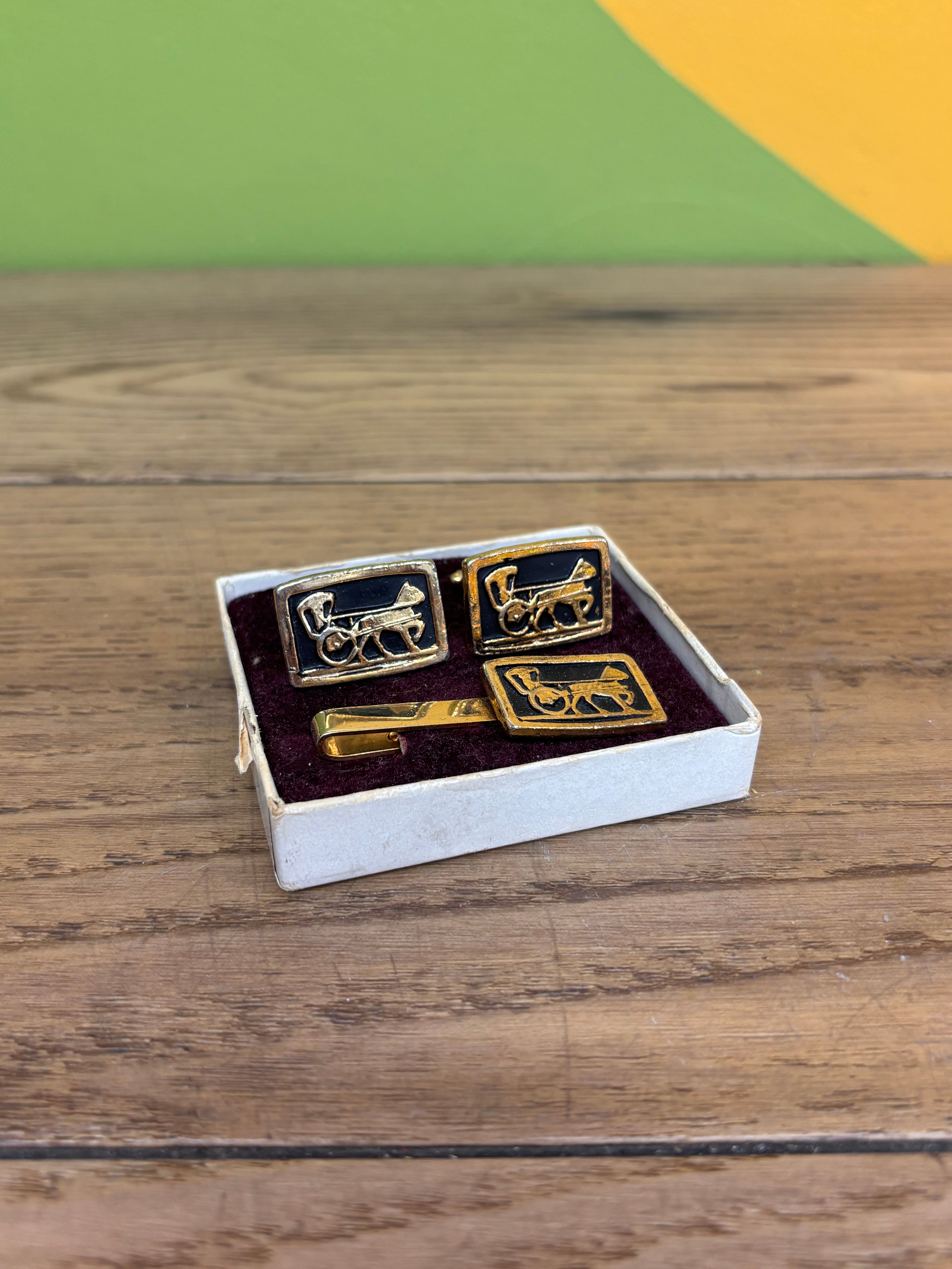 Horse and Buggy Cufflinks and Tie Clip