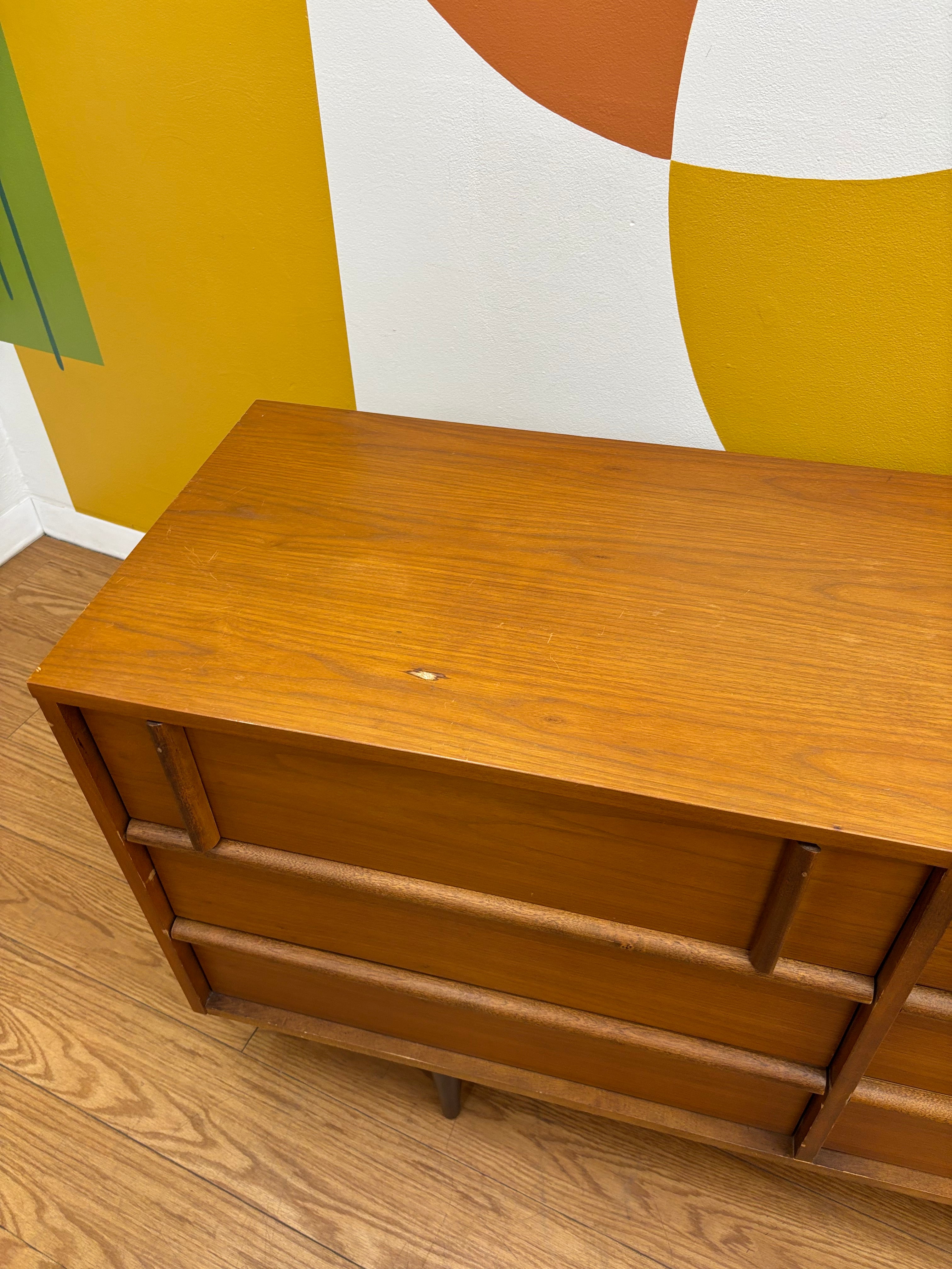 6 Drawer Dresser