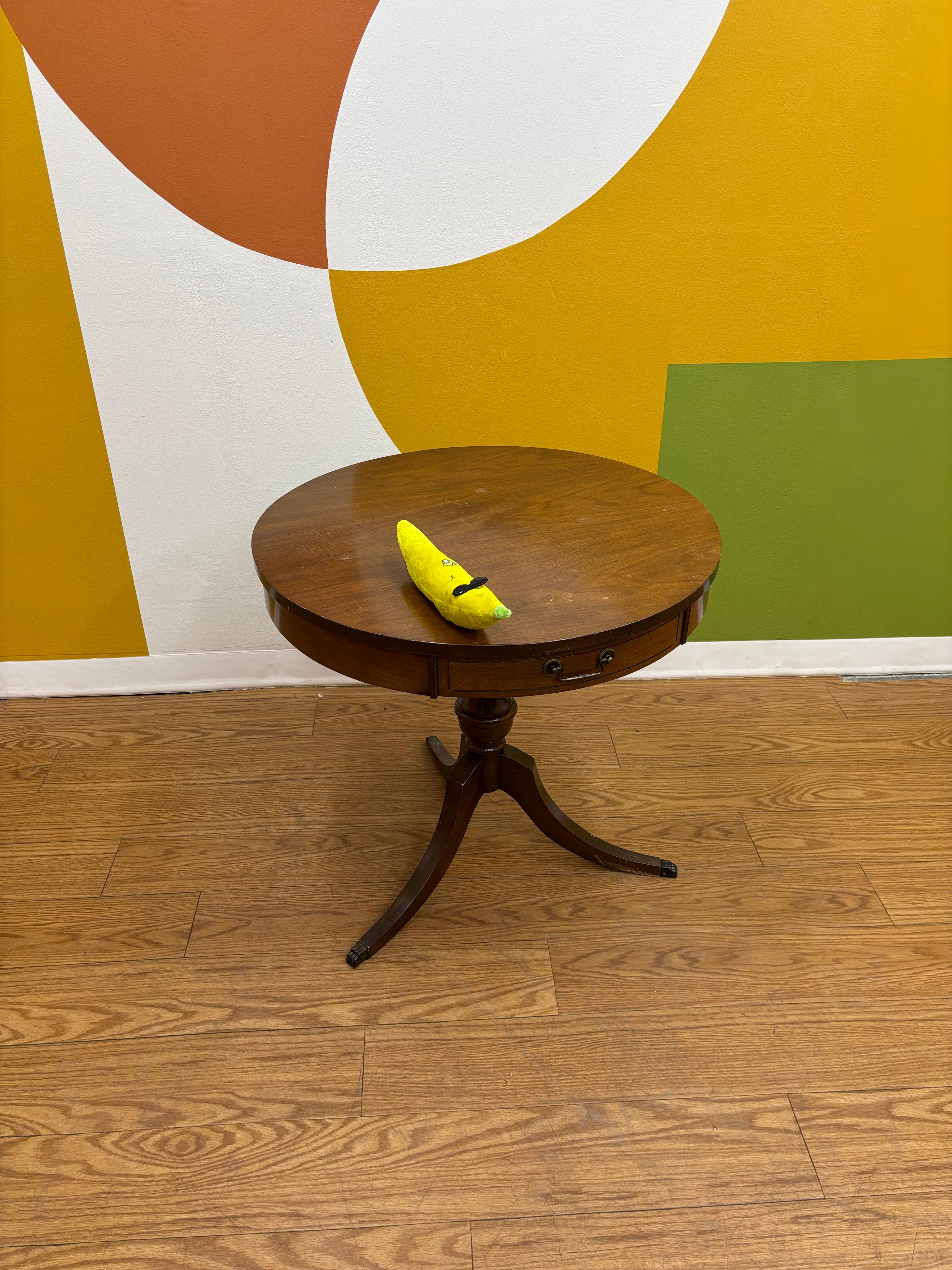 Round Side Table