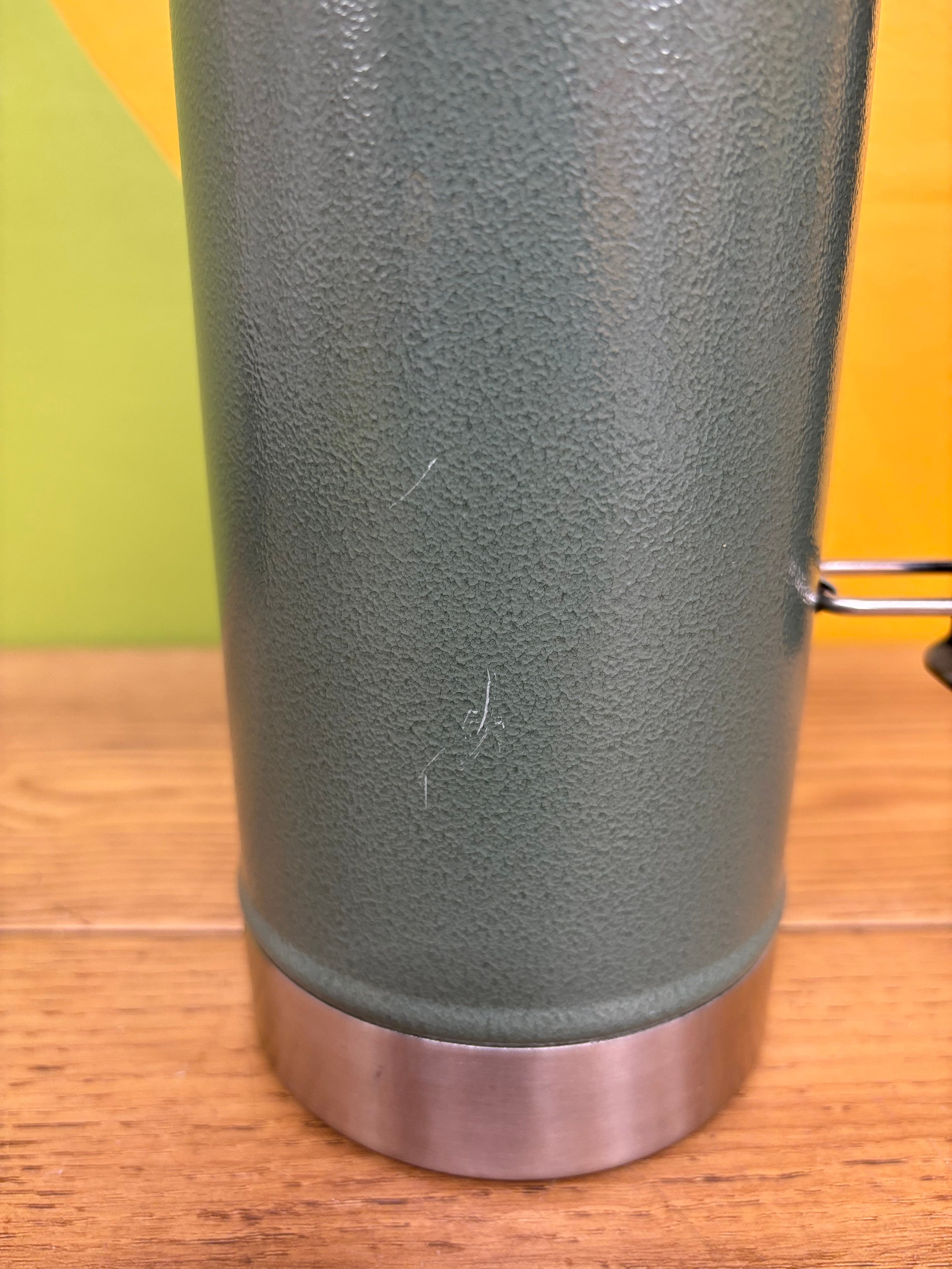 Stanley Classic Vacuum Bottle